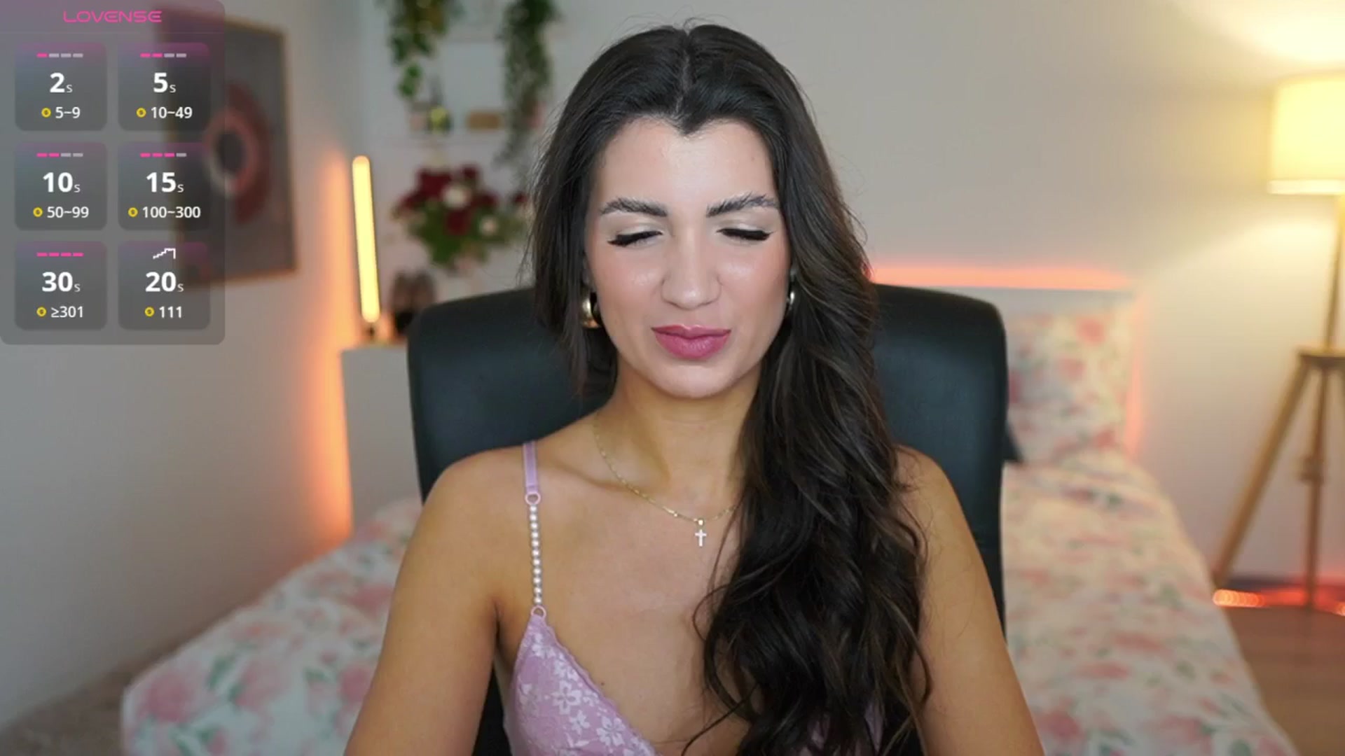Gallery image thumbnail from Julia_Roca's myfreecams stream on, 03/09/2025, 16:59 image 8 of 20
