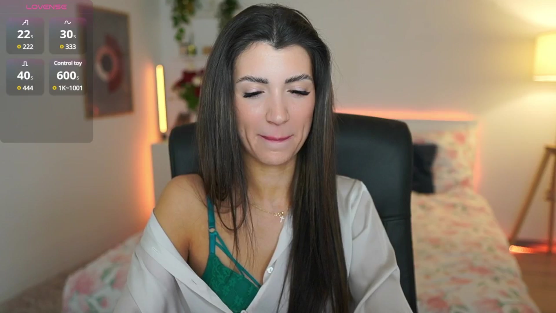 Gallery image thumbnail from Julia_Roca's myfreecams stream on, 03/12/2025, 20:17 image 17 of 20