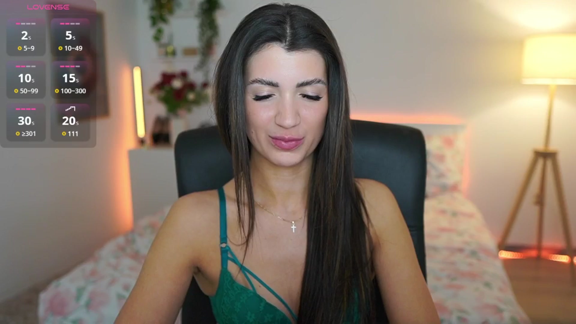 Gallery image thumbnail from Julia_Roca's myfreecams stream on, 03/13/2025, 24:26 image 12 of 20