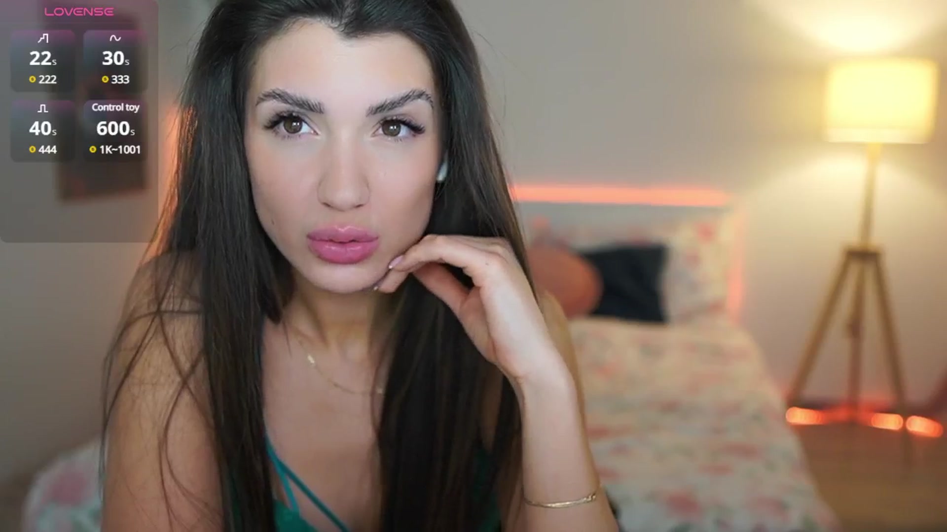 Gallery image thumbnail from Julia_Roca's myfreecams stream on, 03/13/2025, 24:26 image 5 of 20
