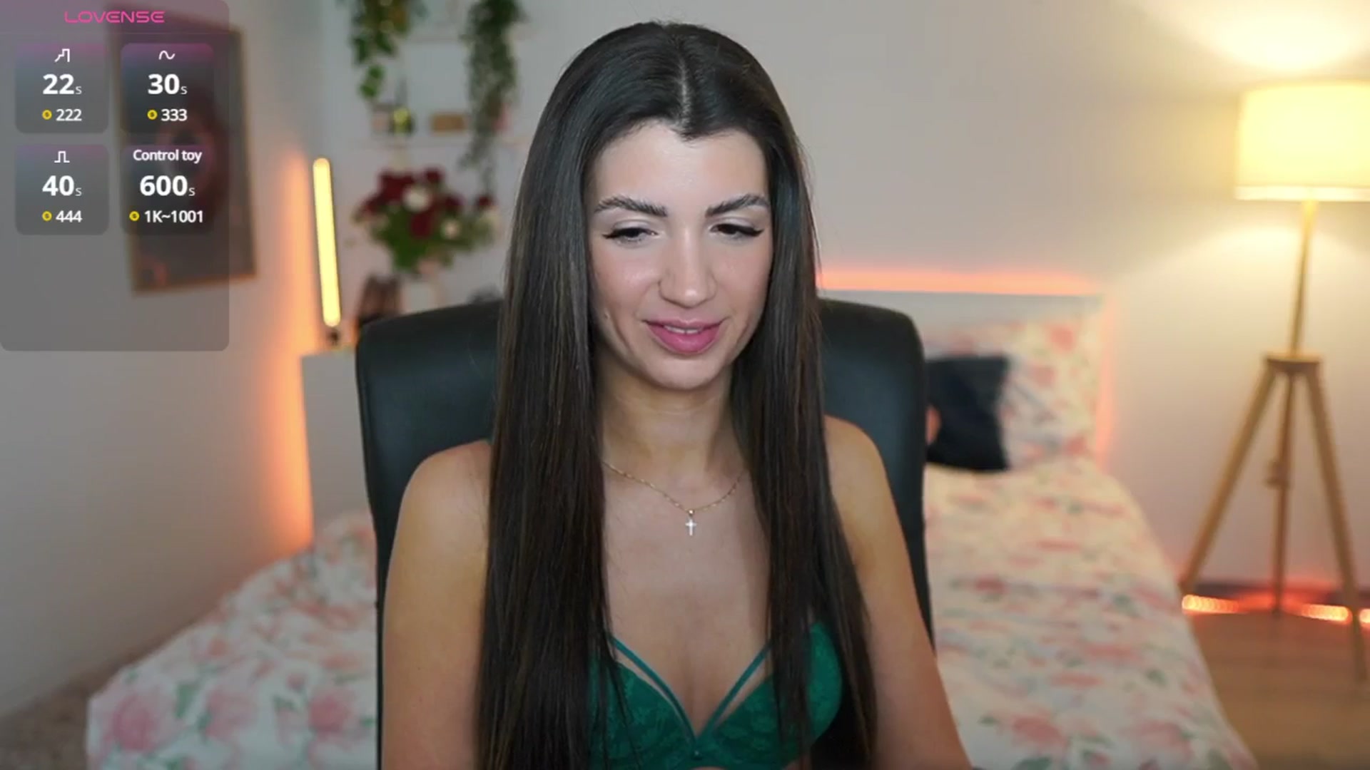 Gallery image thumbnail from Julia_Roca's myfreecams stream on, 03/13/2025, 24:26 image 19 of 20
