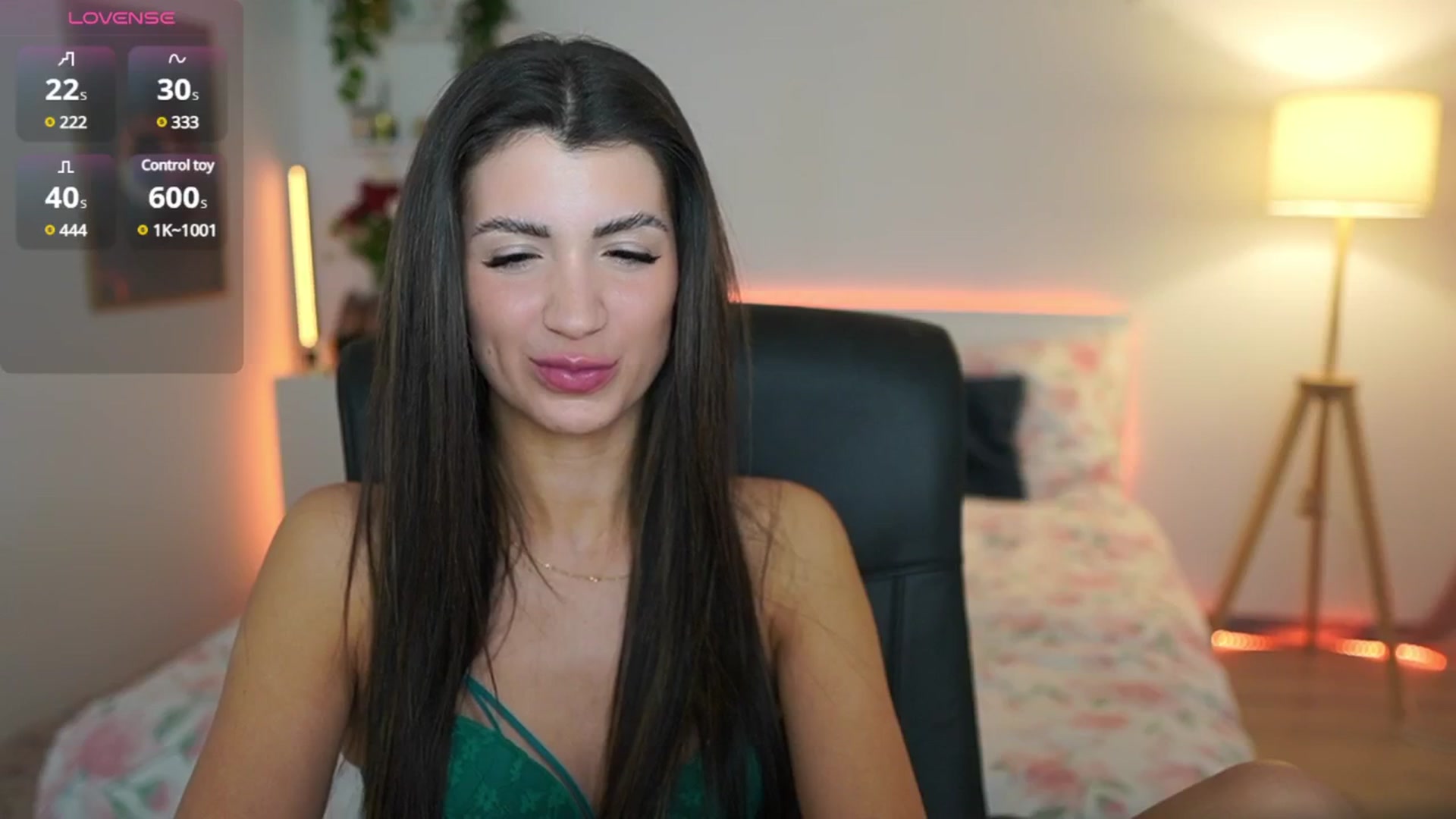 Gallery image thumbnail from Julia_Roca's myfreecams stream on, 03/13/2025, 24:26 image 4 of 20