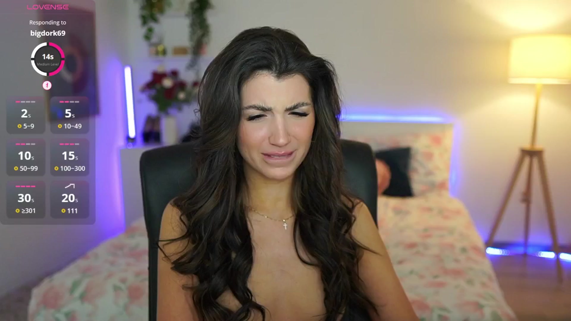 Gallery image thumbnail from Julia_Roca's myfreecams stream on, 03/13/2025, 21:59 image 13 of 20