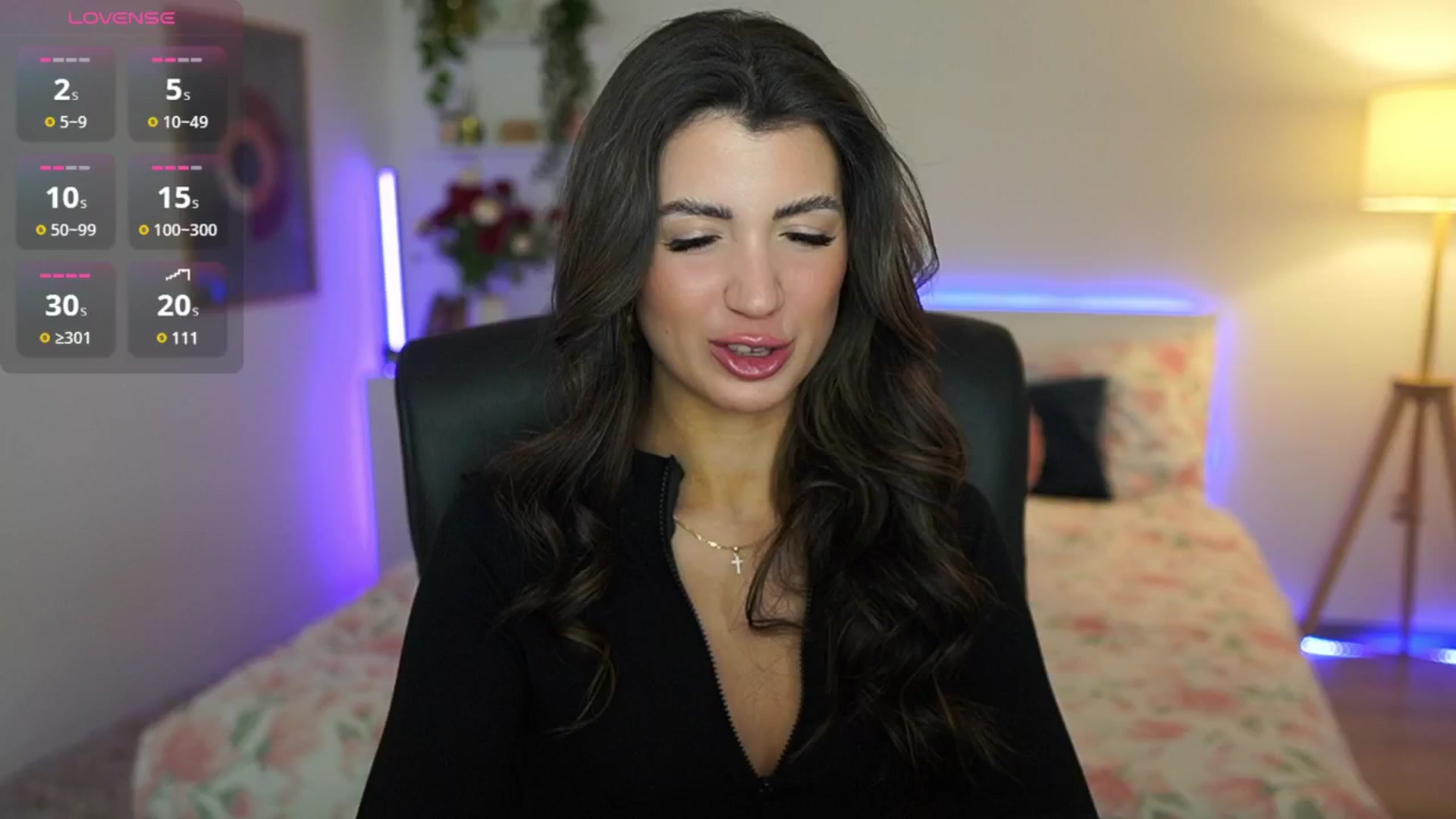 Gallery image thumbnail from Julia_Roca's myfreecams stream on, 03/13/2025, 21:59 image 2 of 20