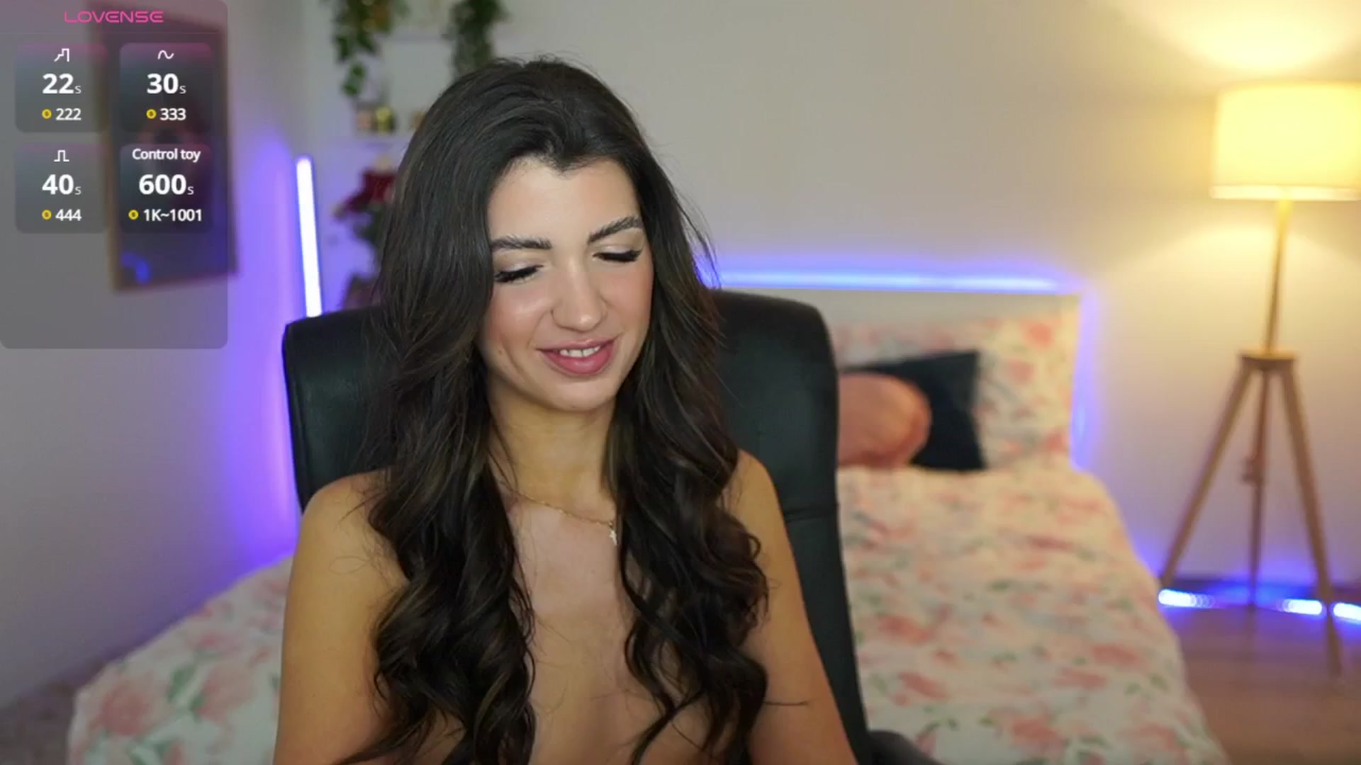 Gallery image thumbnail from Julia_Roca's myfreecams stream on, 03/13/2025, 21:59 image 18 of 20