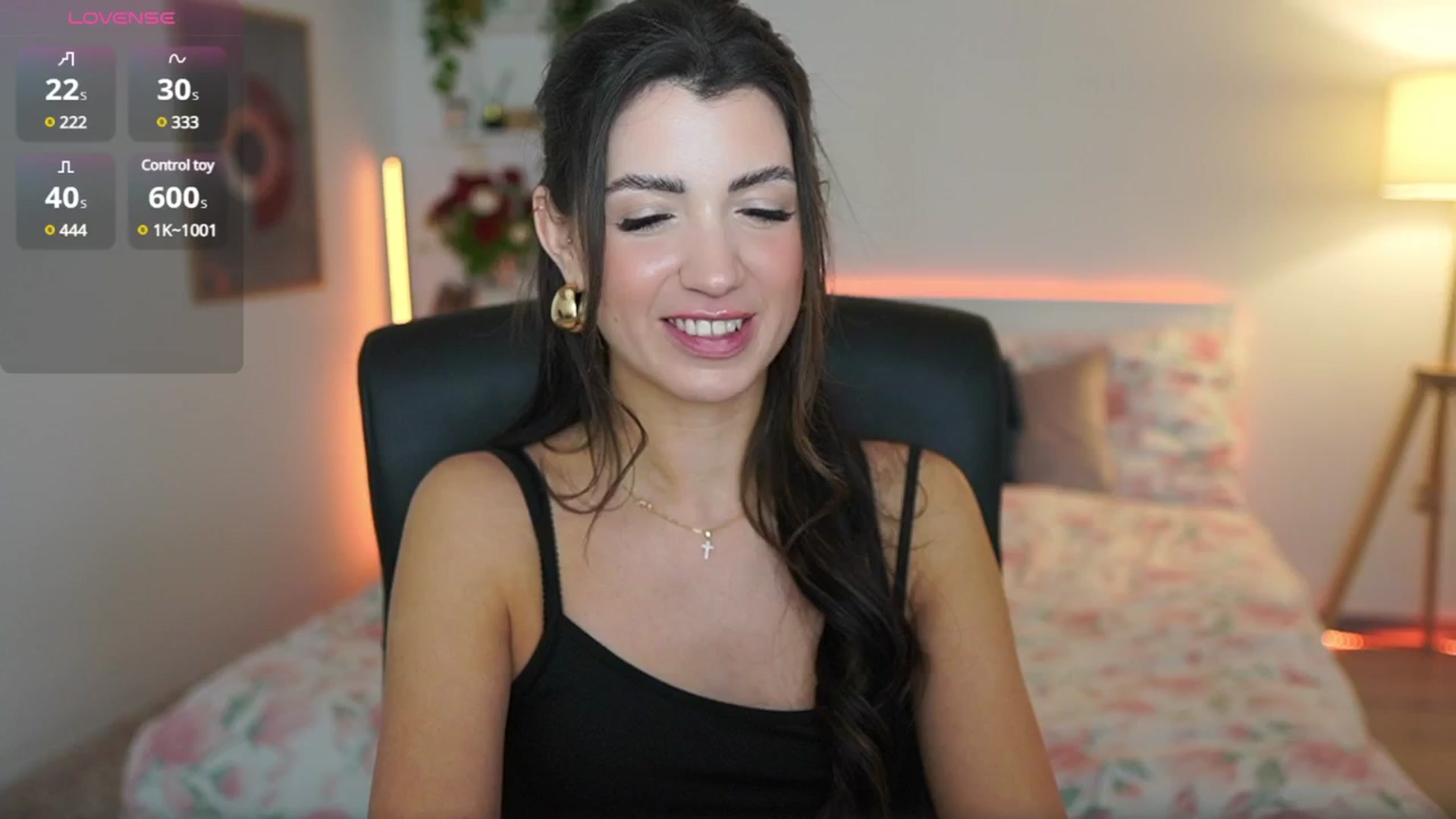 Gallery image thumbnail from Julia_Roca's myfreecams stream on, 03/14/2025, 20:20 image 18 of 20