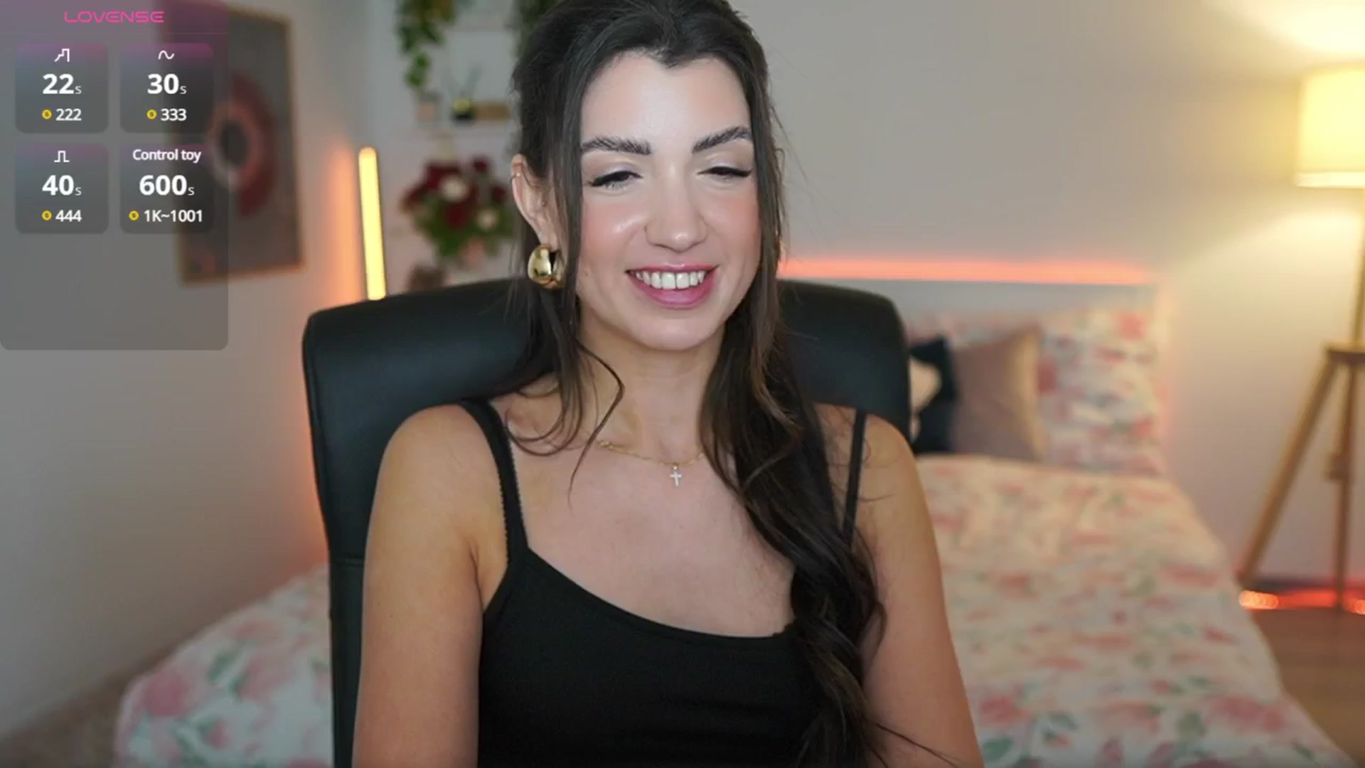 Gallery image thumbnail from Julia_Roca's myfreecams stream on, 03/14/2025, 20:20 image 17 of 20