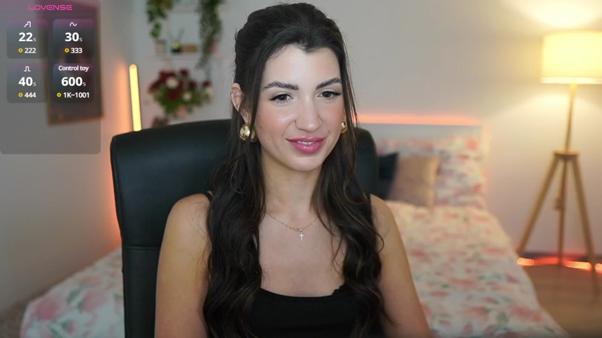 Gallery image thumbnail from Julia_Roca's myfreecams stream on, 03/14/2025, 23:03 image 5 of 20