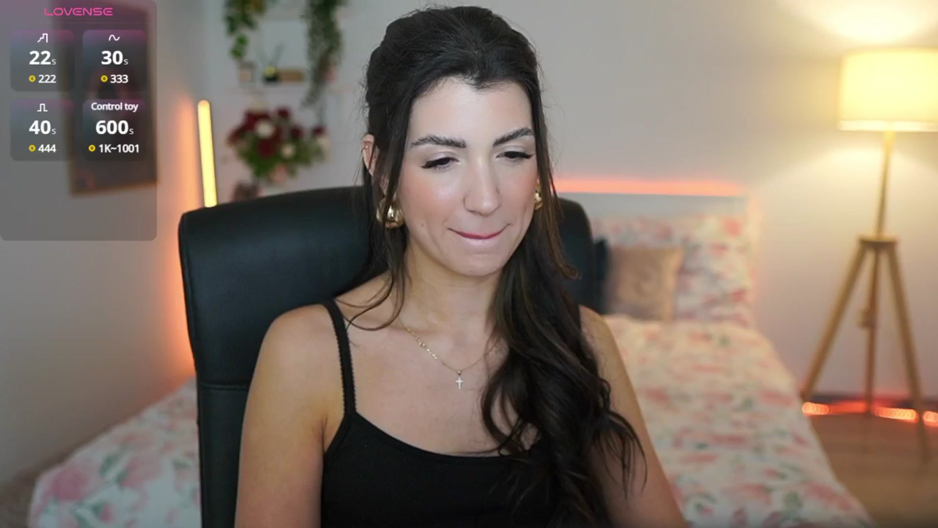 Gallery image thumbnail from Julia_Roca's myfreecams stream on, 03/14/2025, 23:03 image 8 of 20