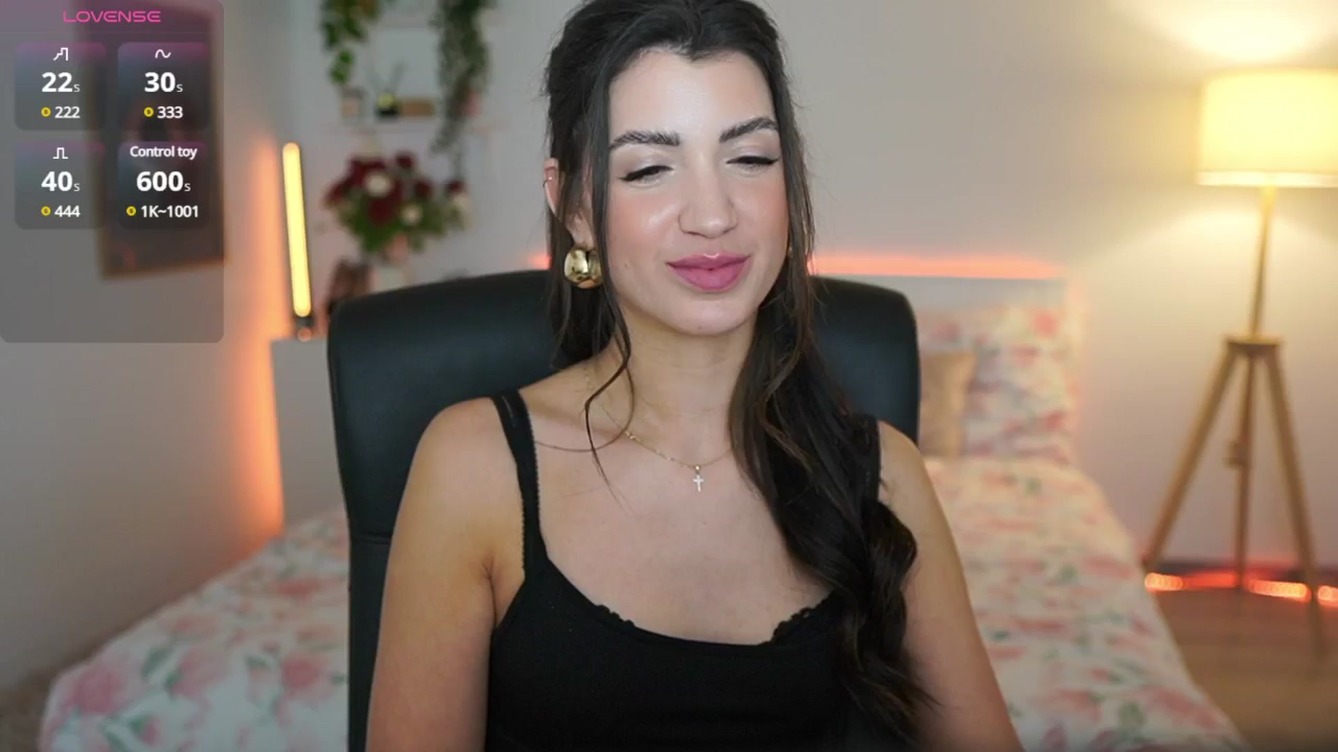 Gallery image thumbnail from Julia_Roca's myfreecams stream on, 03/14/2025, 23:03 image 12 of 20