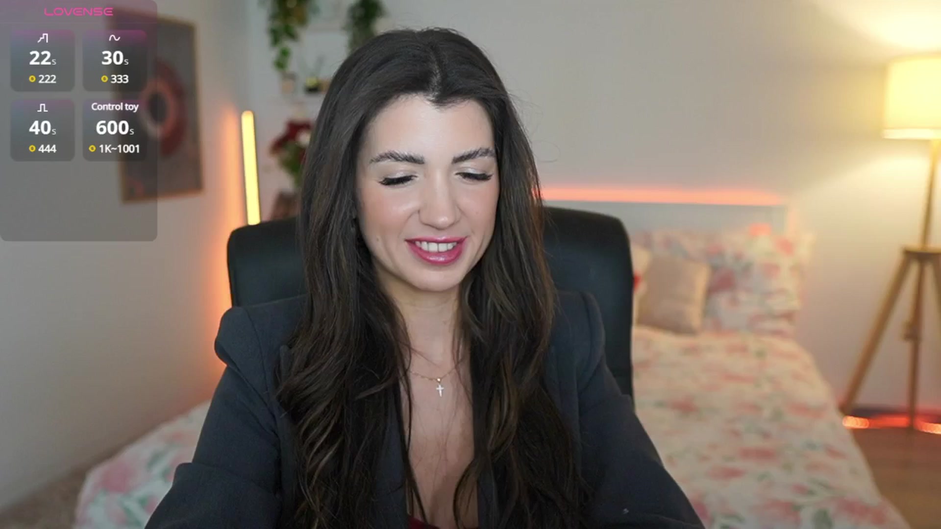Gallery image thumbnail from Julia_Roca's myfreecams stream on, 03/16/2025, 21:18 image 2 of 20