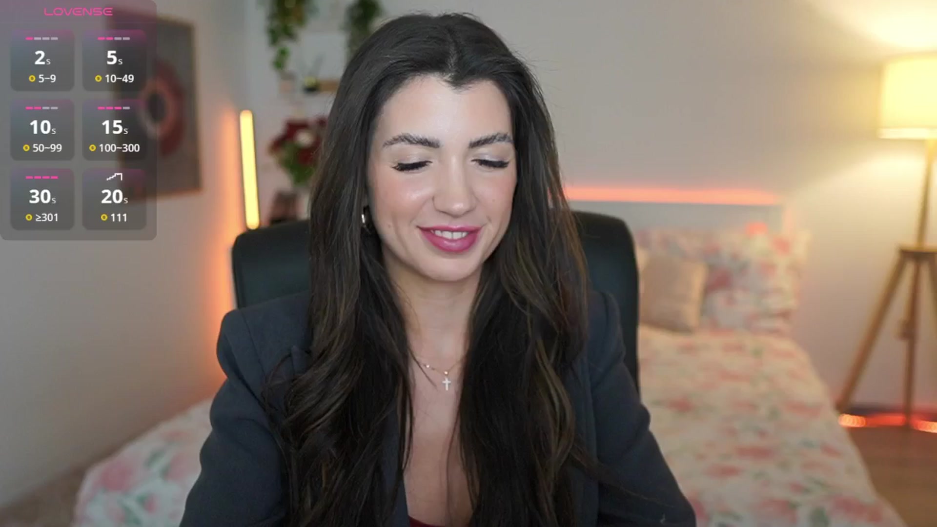 Gallery image thumbnail from Julia_Roca's myfreecams stream on, 03/16/2025, 21:18 image 17 of 20