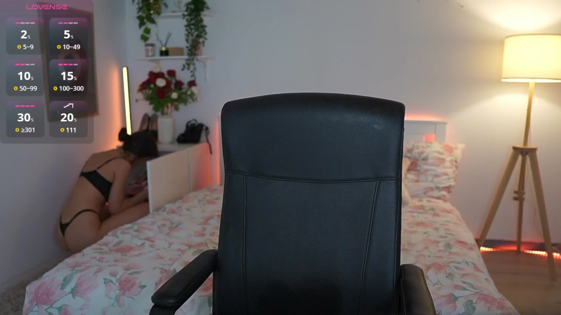Gallery image thumbnail from Julia_Roca's myfreecams stream on, 03/17/2025, 19:12 image 13 of 20