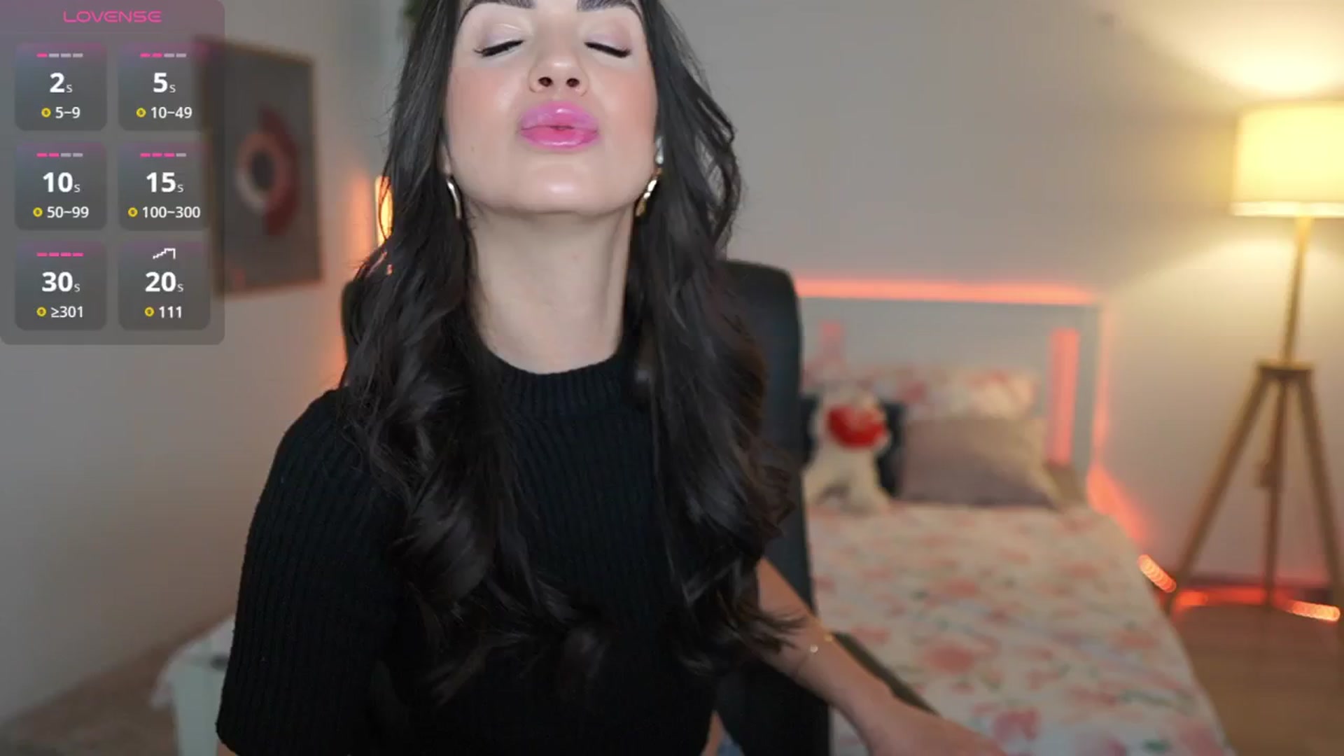 Gallery image thumbnail from Julia_Roca's myfreecams stream on, 03/20/2025, 19:36 image 9 of 20