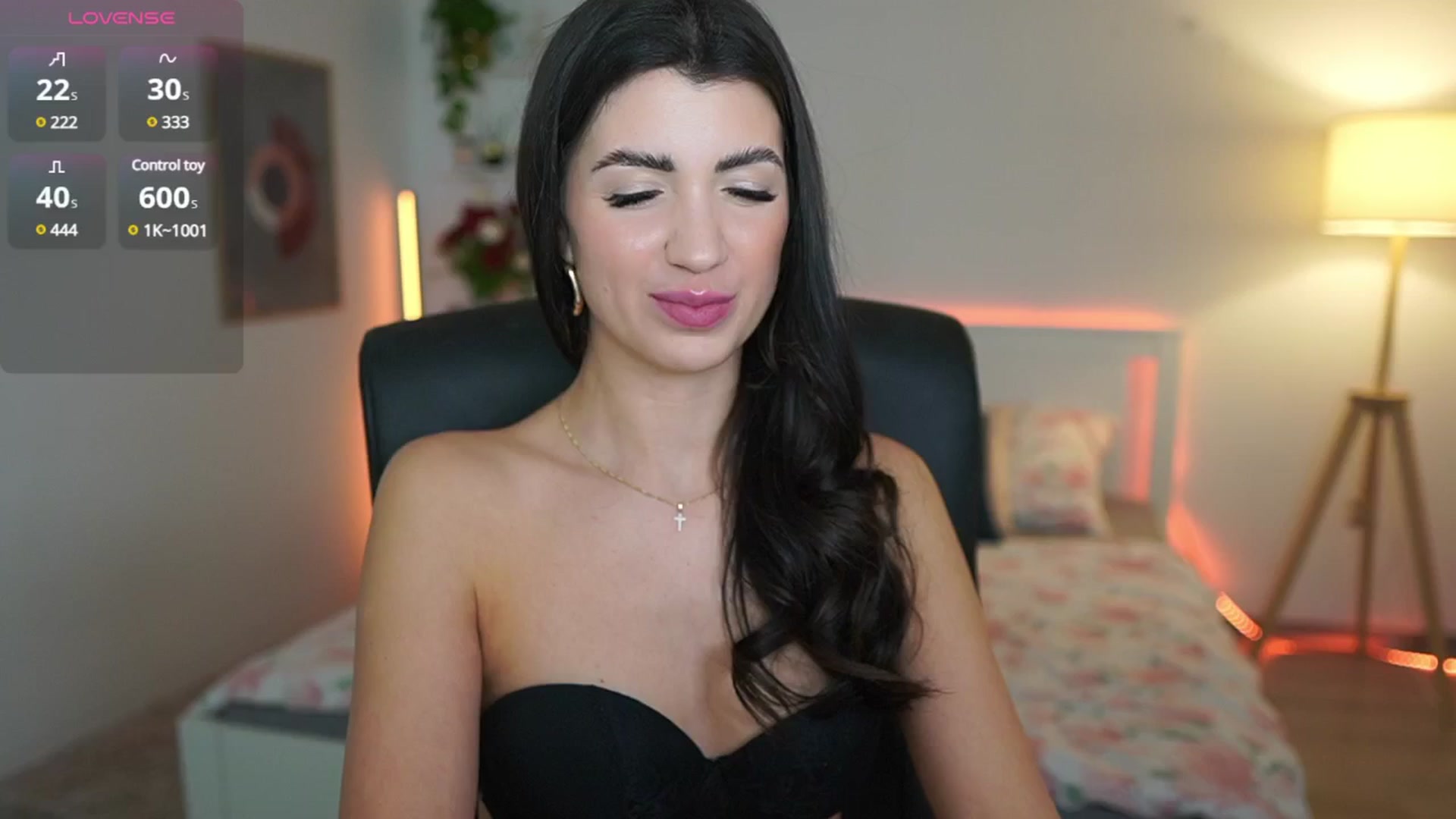 Gallery image thumbnail from Julia_Roca's myfreecams stream on, 03/20/2025, 22:50 image 5 of 20