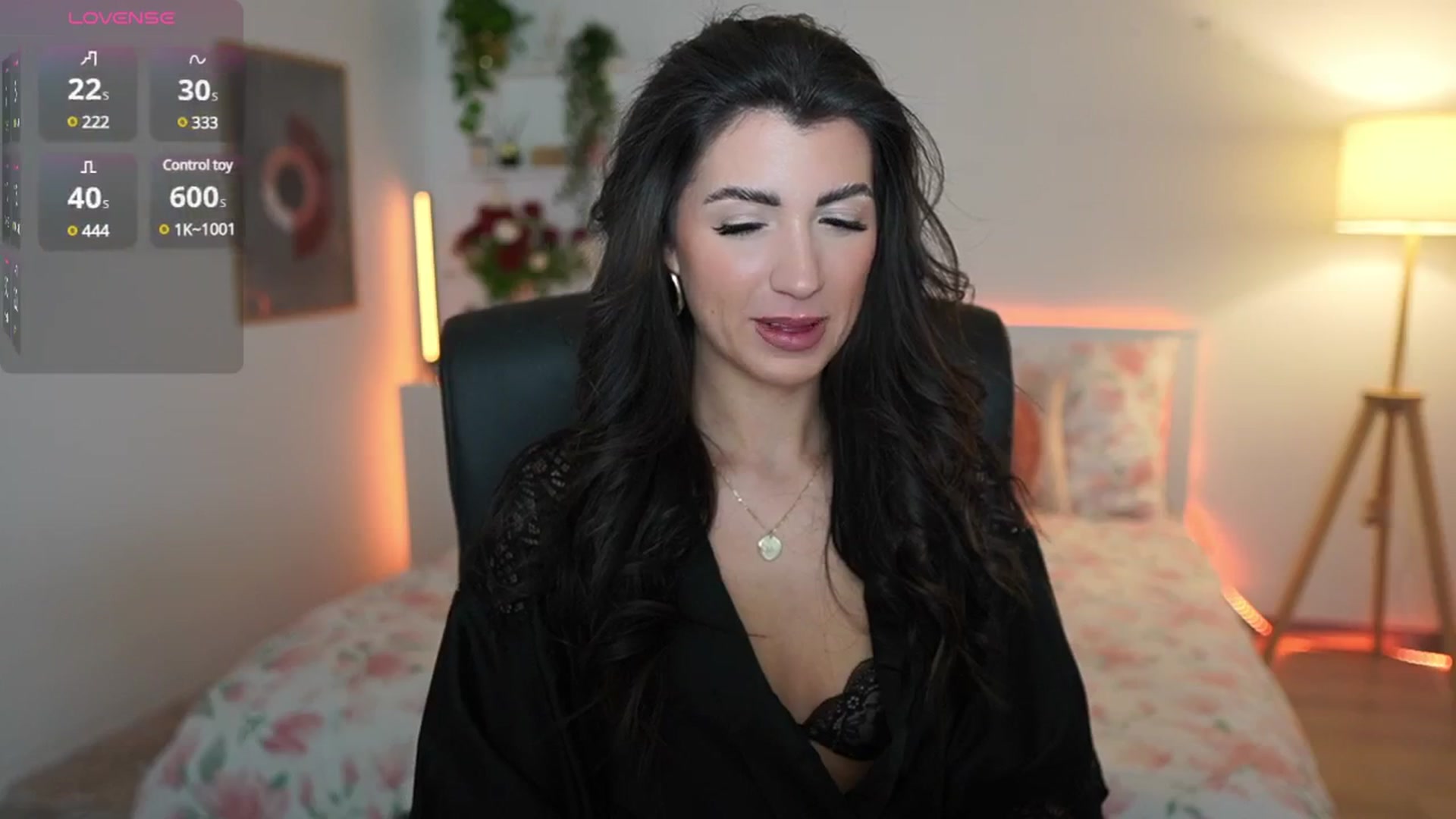 Gallery image thumbnail from Julia_Roca's myfreecams stream on, 03/21/2025, 19:32 image 8 of 20