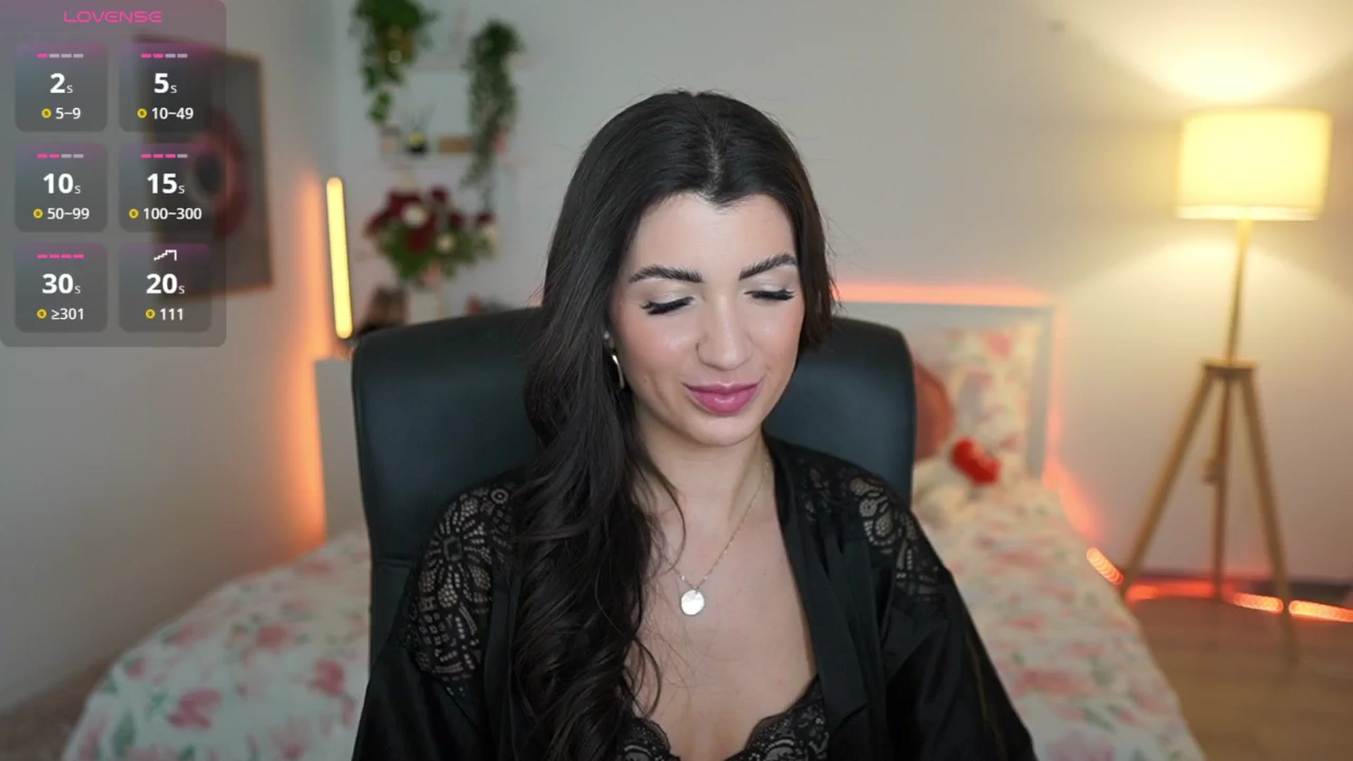 Gallery image thumbnail from Julia_Roca's myfreecams stream on, 03/22/2025, 24:44 image 3 of 20