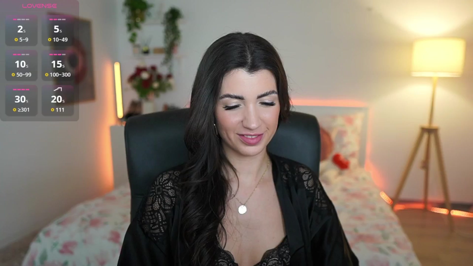 Gallery image thumbnail from Julia_Roca's myfreecams stream on, 03/22/2025, 24:44 image 2 of 20