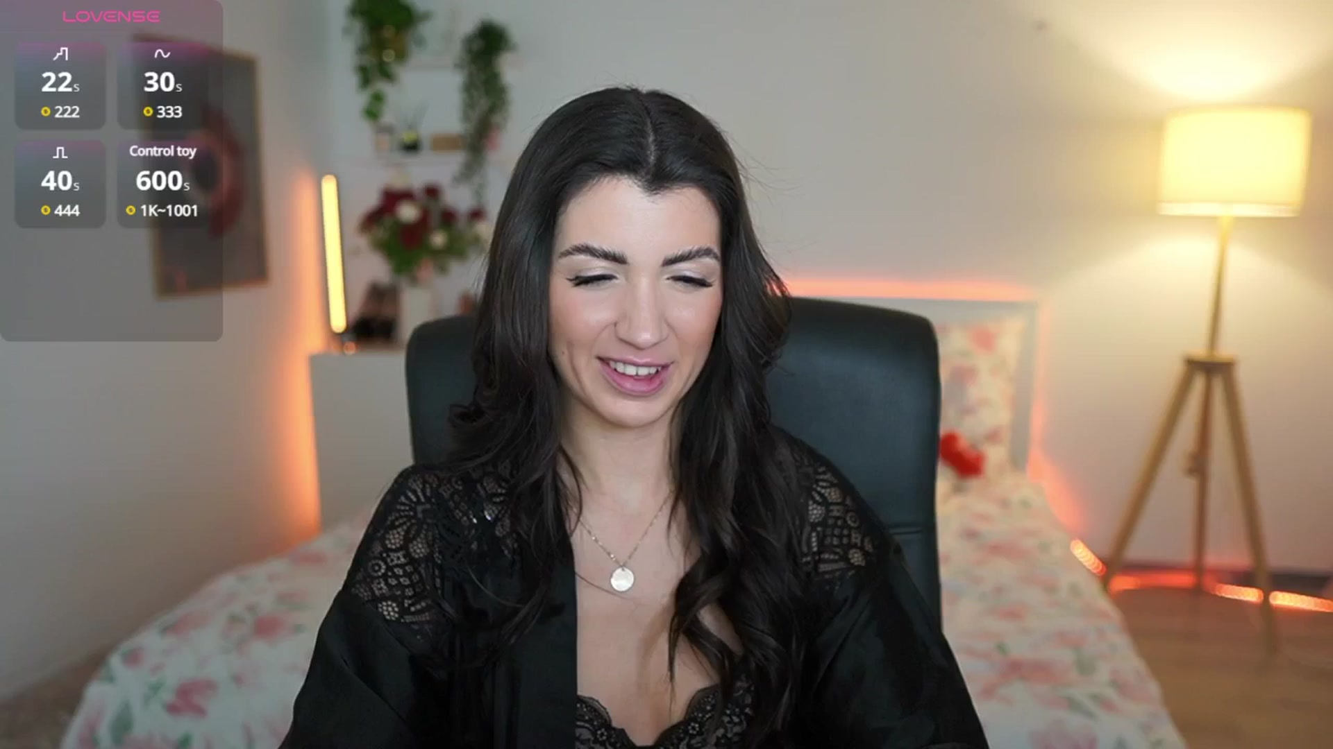 Gallery image thumbnail from Julia_Roca's myfreecams stream on, 03/22/2025, 24:44 image 19 of 20
