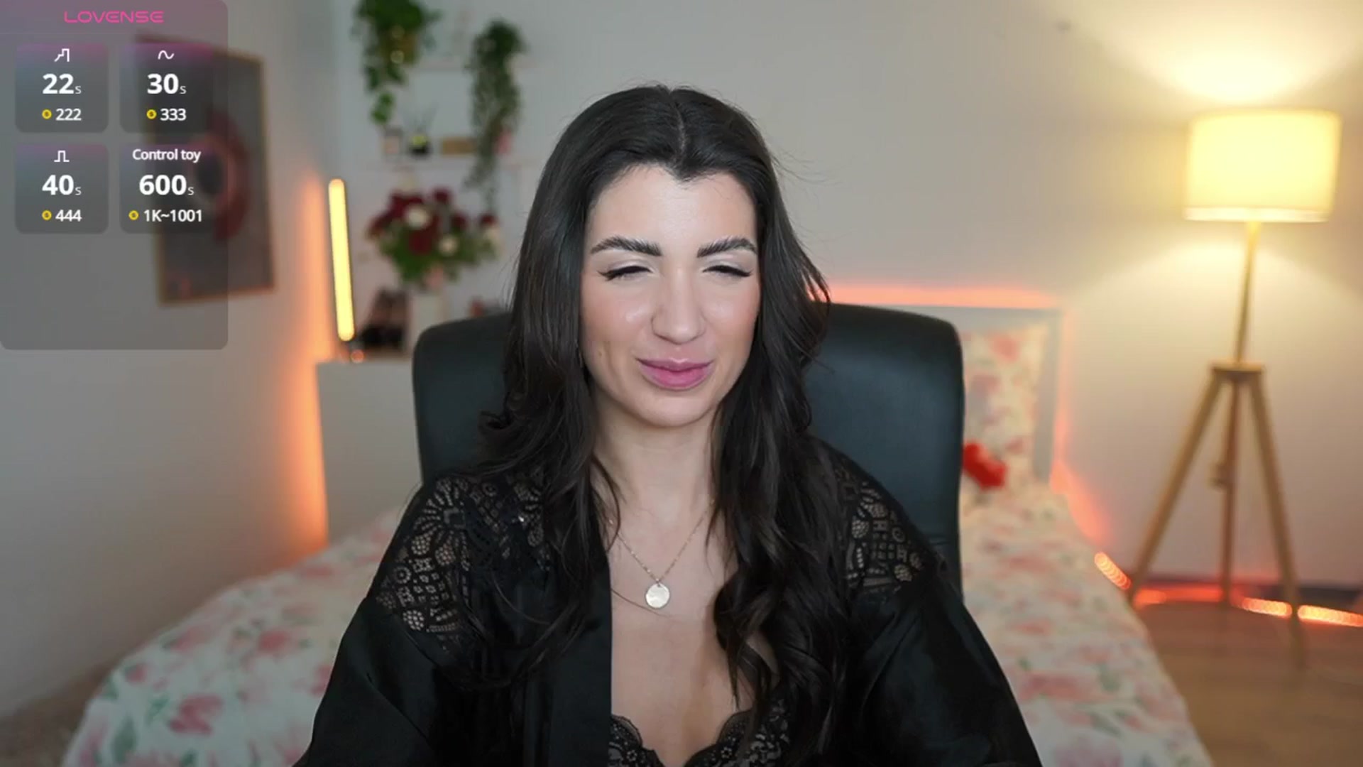 Gallery image thumbnail from Julia_Roca's myfreecams stream on, 03/22/2025, 24:44 image 20 of 20