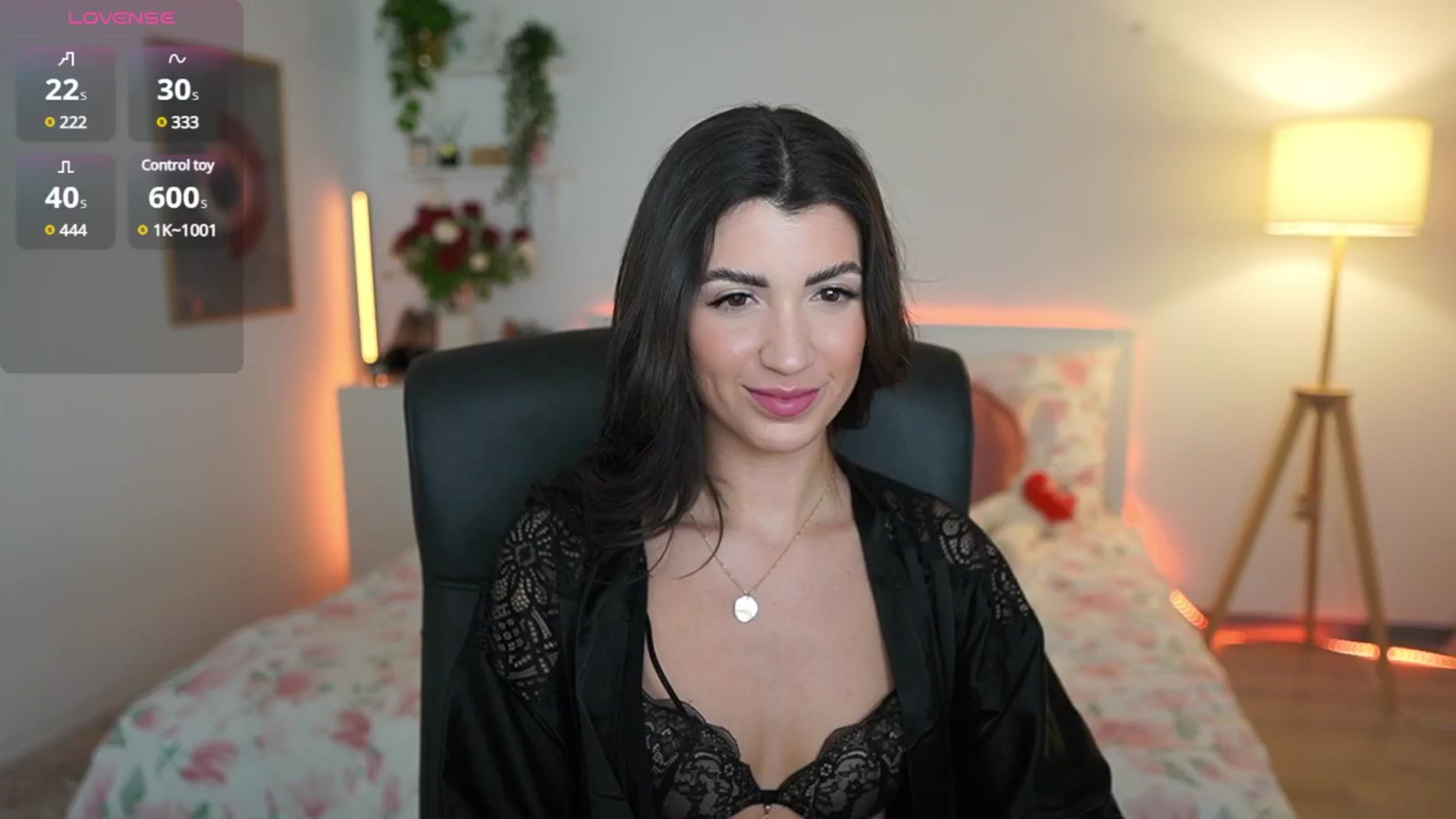 Gallery image thumbnail from Julia_Roca's myfreecams stream on, 03/22/2025, 24:44 image 8 of 20