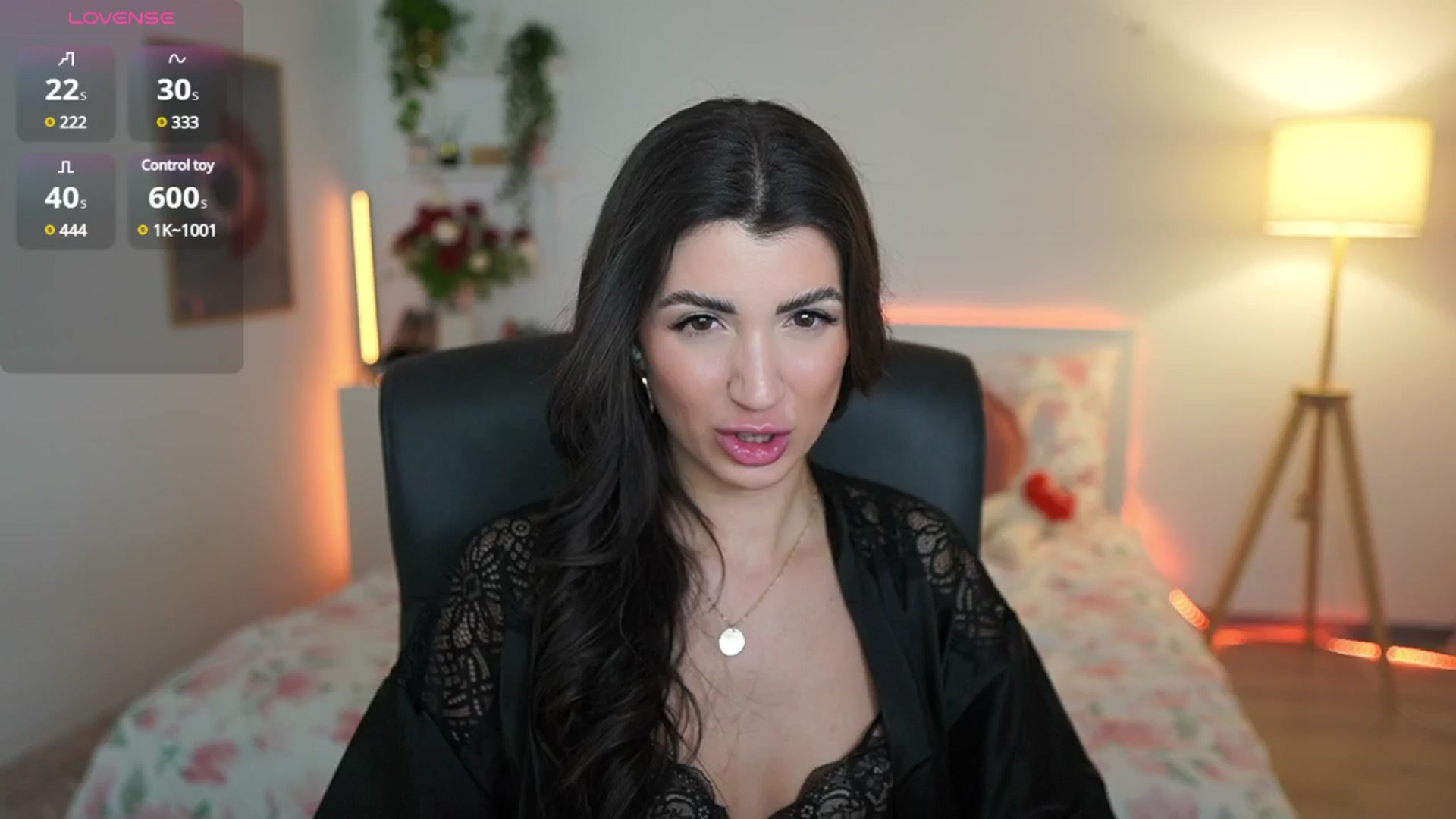 Gallery image thumbnail from Julia_Roca's myfreecams stream on, 03/22/2025, 24:44 image 5 of 20