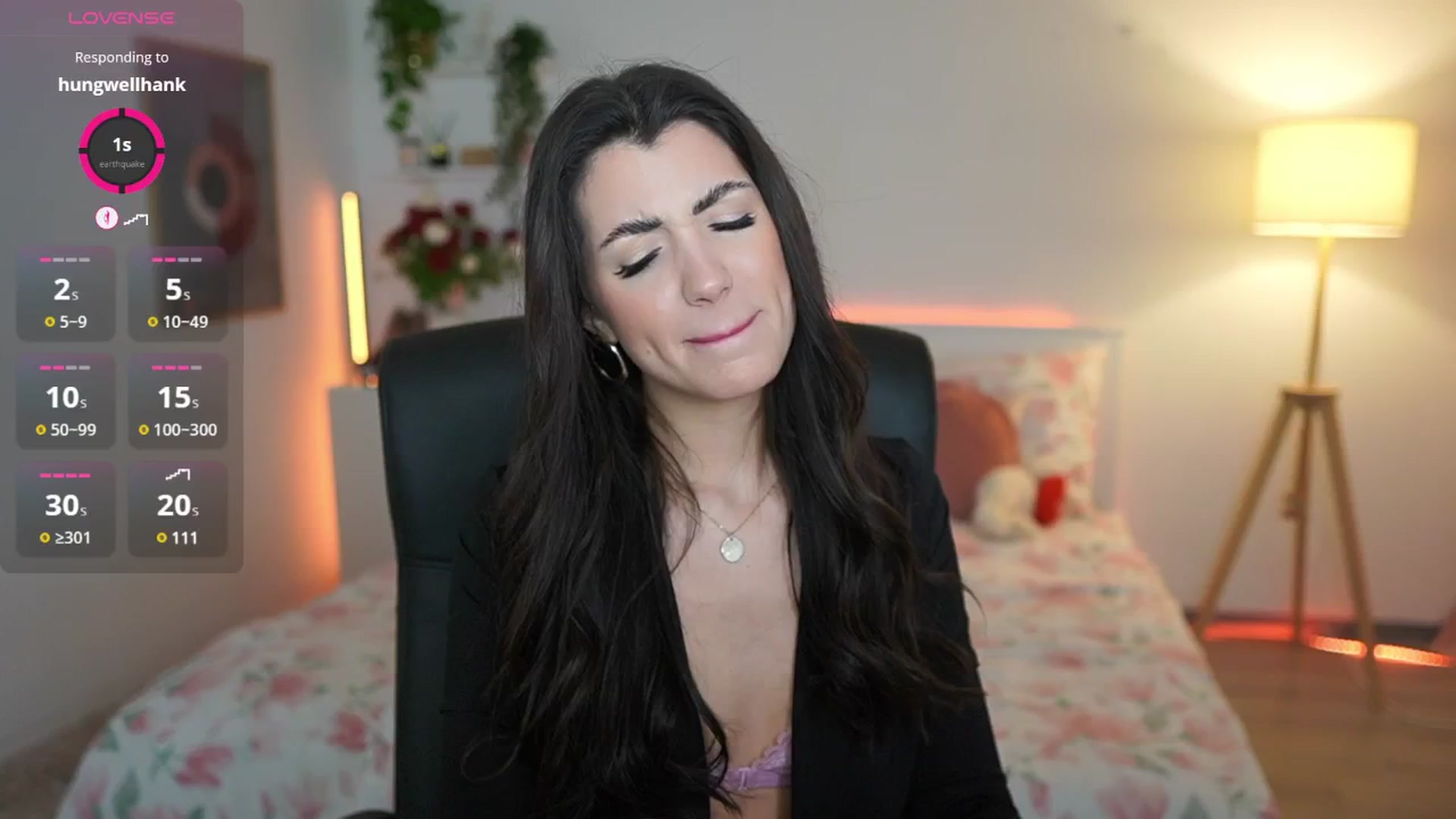 Gallery image thumbnail from Julia_Roca's myfreecams stream on, 03/22/2025, 21:12 image 8 of 20