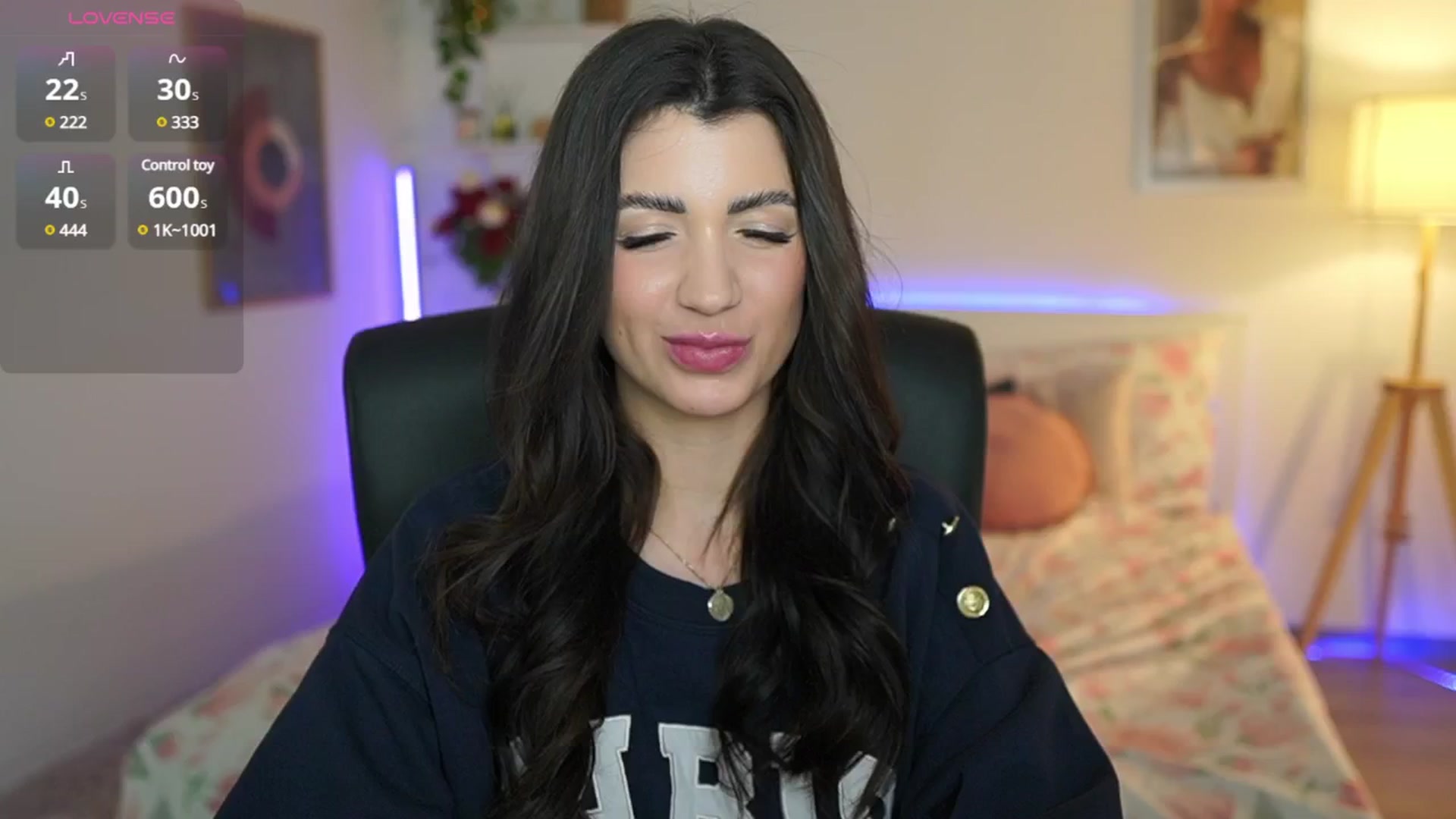 Gallery image thumbnail from Julia_Roca's myfreecams stream on, 03/24/2025, 23:18 image 19 of 20