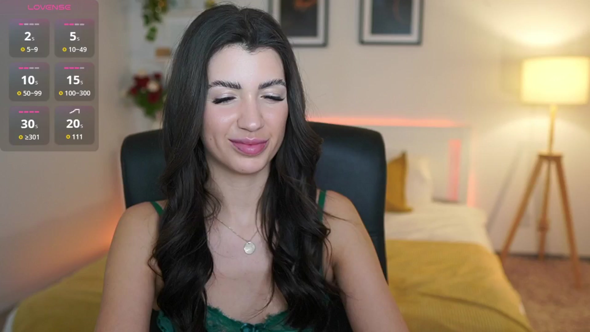 Gallery image thumbnail from Julia_Roca's myfreecams stream on, 03/26/2025, 24:35 image 19 of 20