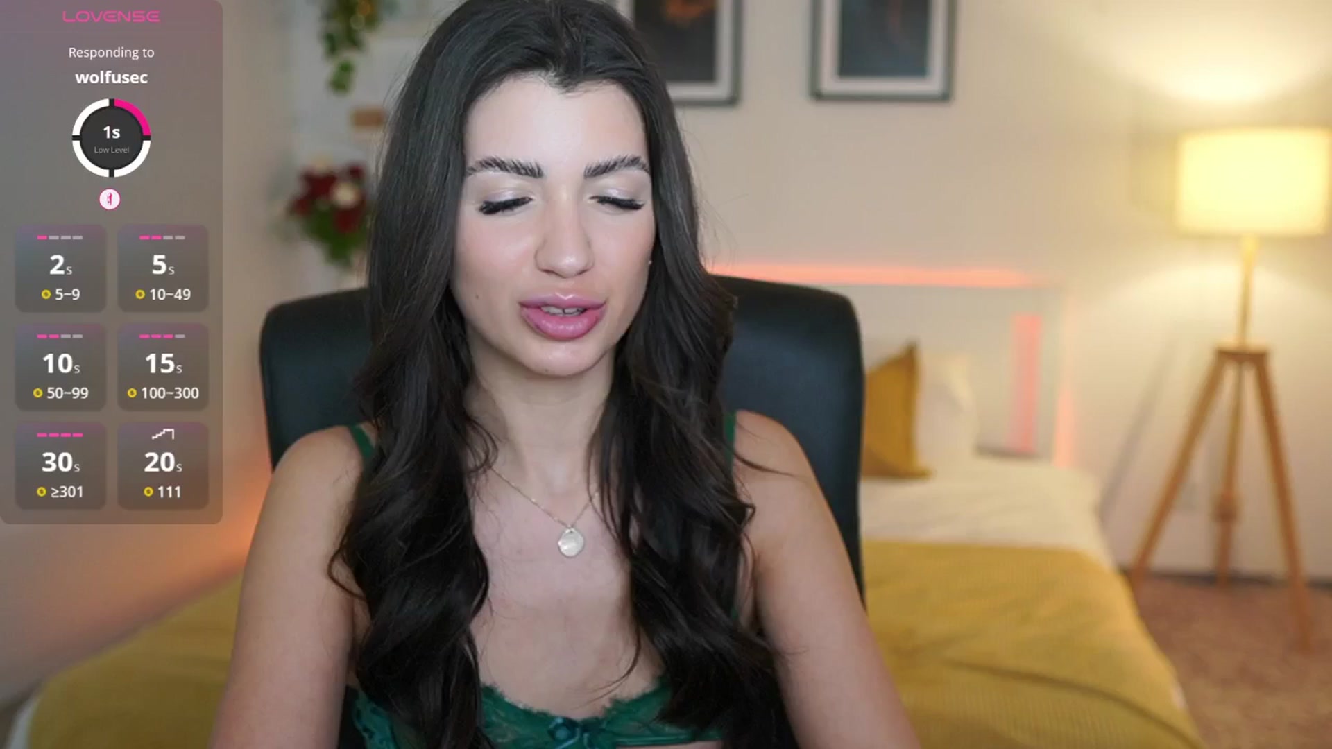 Gallery image thumbnail from Julia_Roca's myfreecams stream on, 03/26/2025, 24:35 image 15 of 20