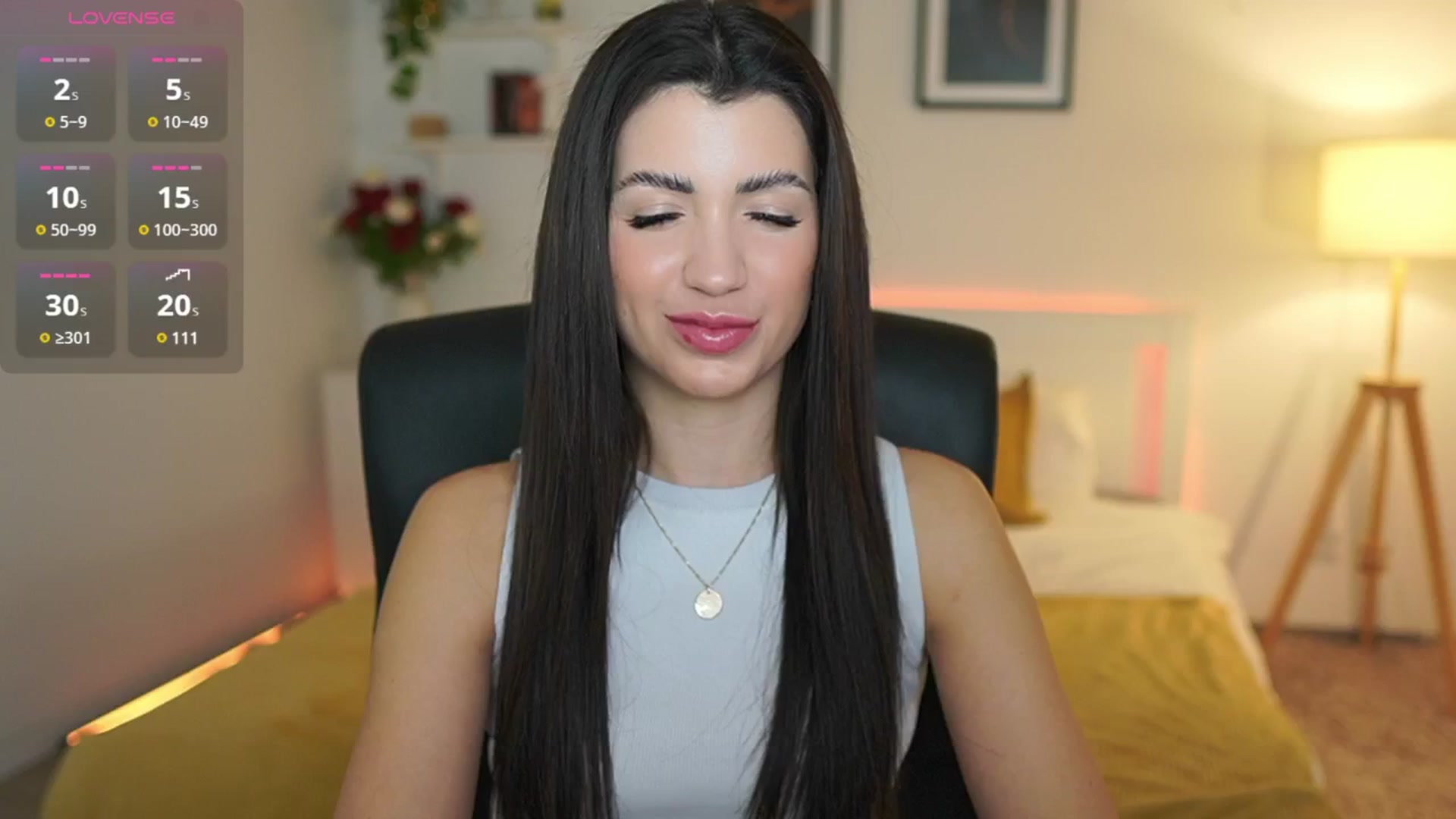 Gallery image thumbnail from Julia_Roca's myfreecams stream on, 03/28/2025, 19:49 image 13 of 20