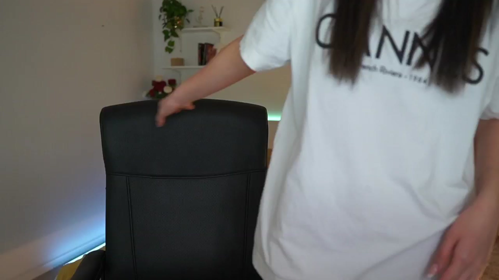 Gallery image thumbnail from Julia_Roca's myfreecams stream on, 03/31/2025, 19:46 image 4 of 20