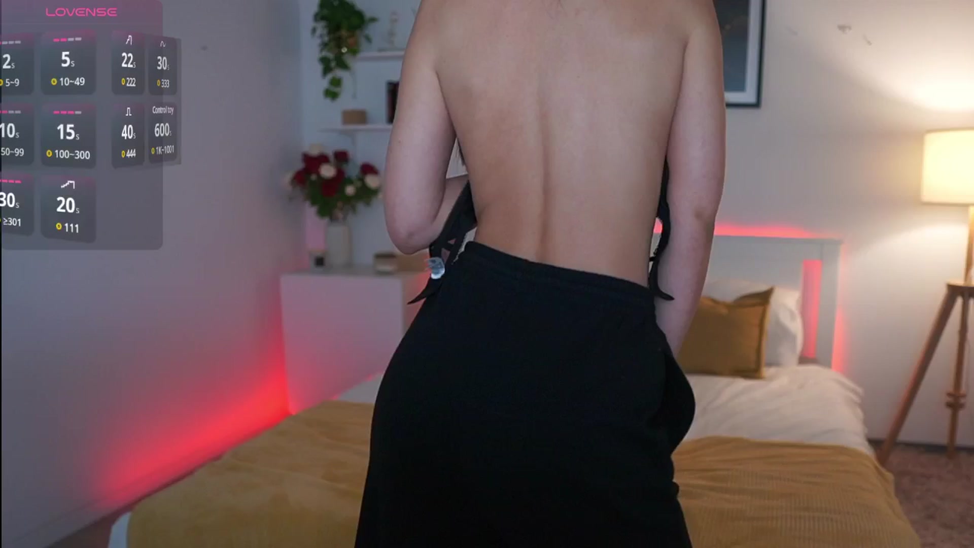 Gallery image thumbnail from Julia_Roca's myfreecams stream on, 04/02/2025, 20:54 image 17 of 20
