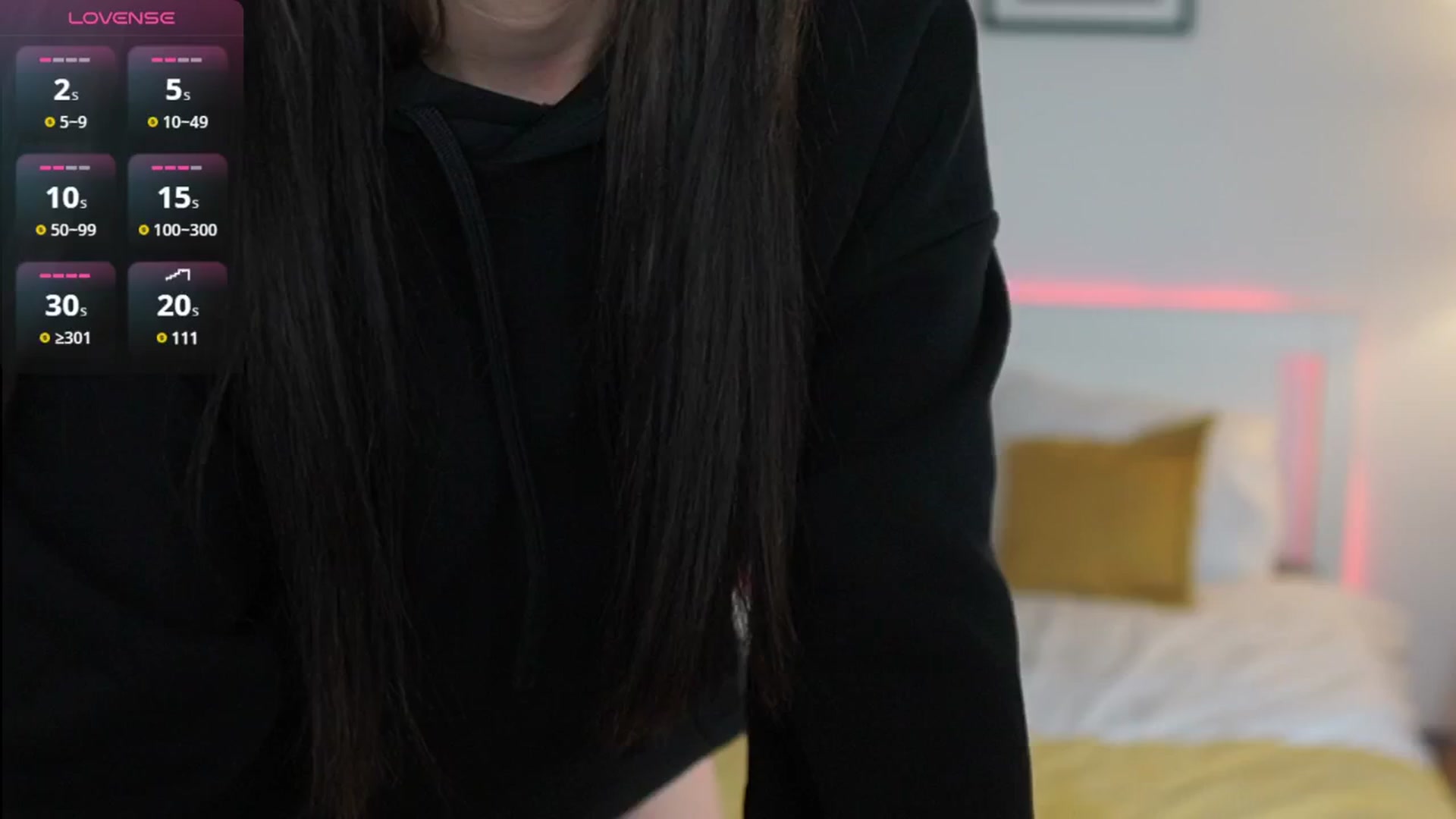 Gallery image thumbnail from Julia_Roca's myfreecams stream on, 04/02/2025, 22:51 image 18 of 20