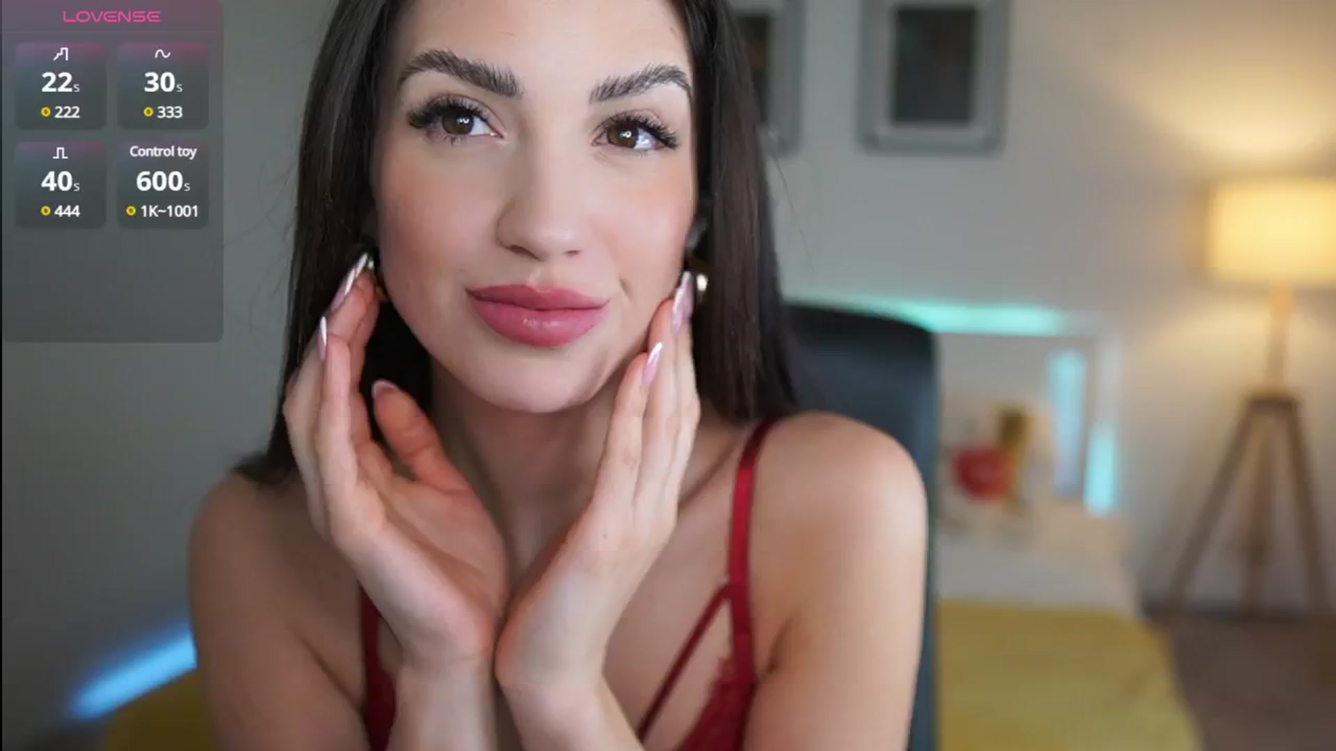 Gallery image thumbnail from Julia_Roca's myfreecams stream on, 04/04/2025, 12:33 image 5 of 20