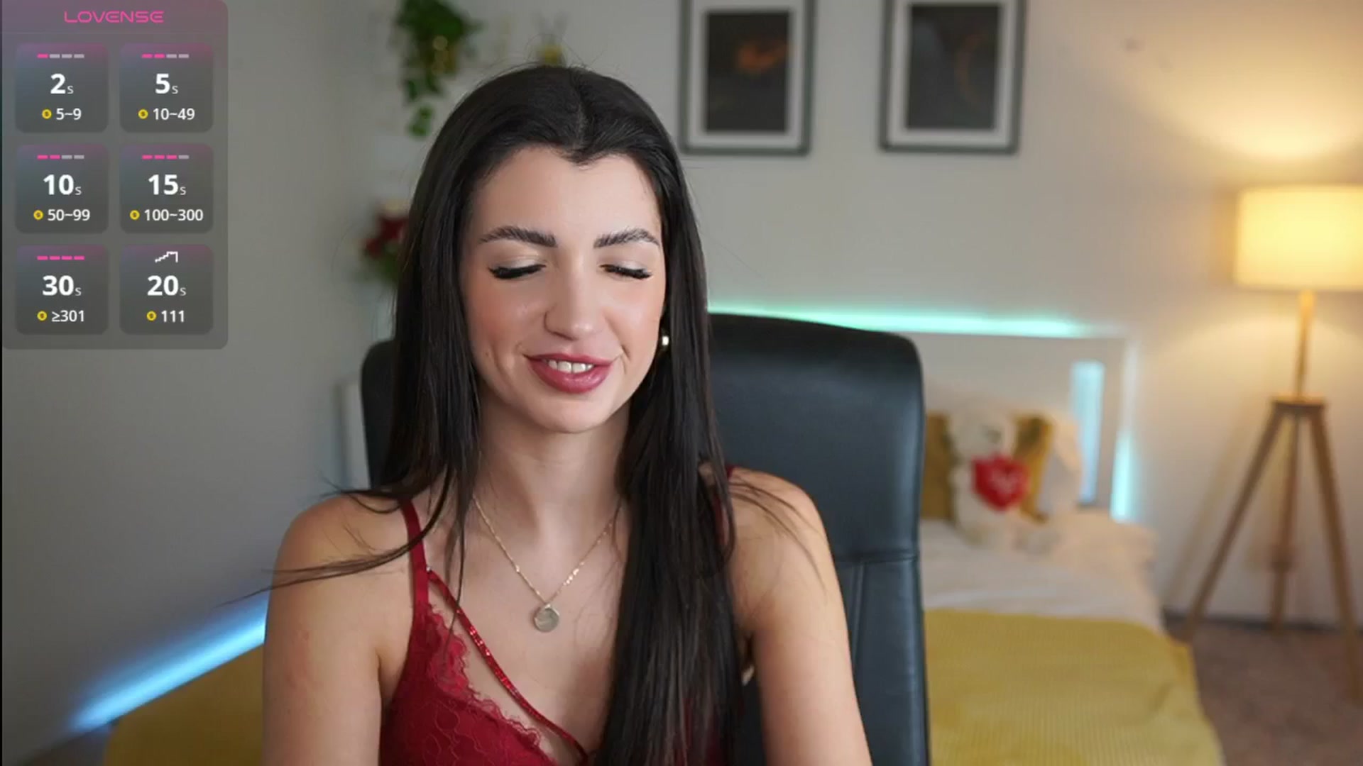 Gallery image thumbnail from Julia_Roca's myfreecams stream on, 04/04/2025, 12:33 image 1 of 20