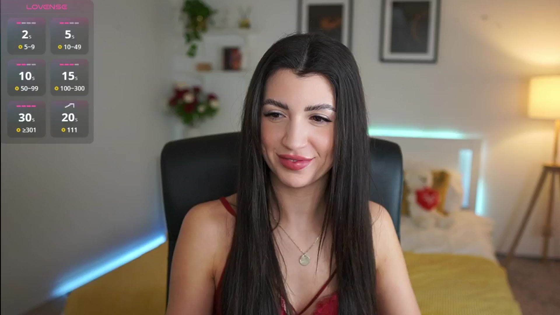 Gallery image thumbnail from Julia_Roca's myfreecams stream on, 04/04/2025, 13:09 image 13 of 20