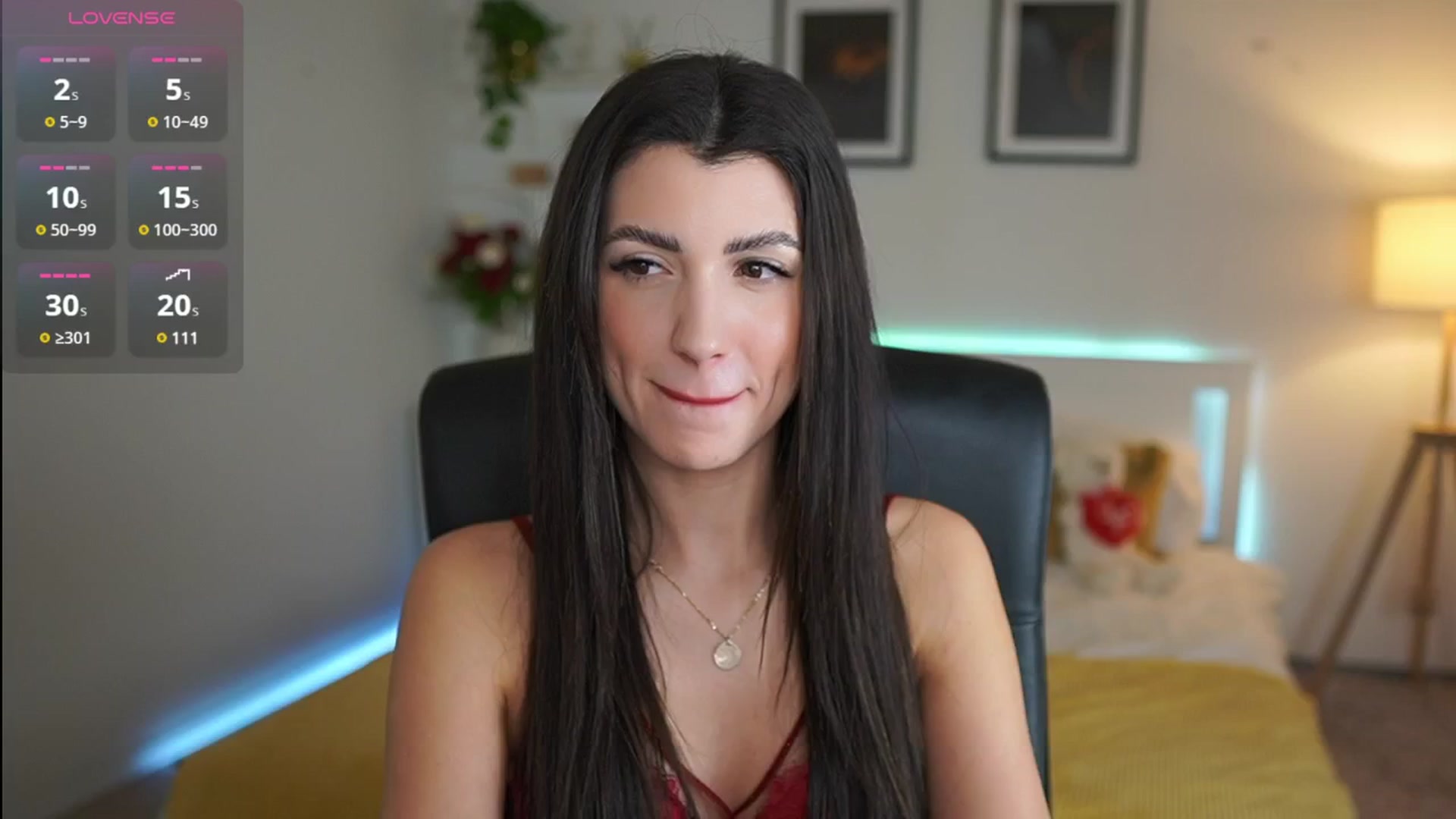 Gallery image thumbnail from Julia_Roca's myfreecams stream on, 04/04/2025, 13:09 image 9 of 20