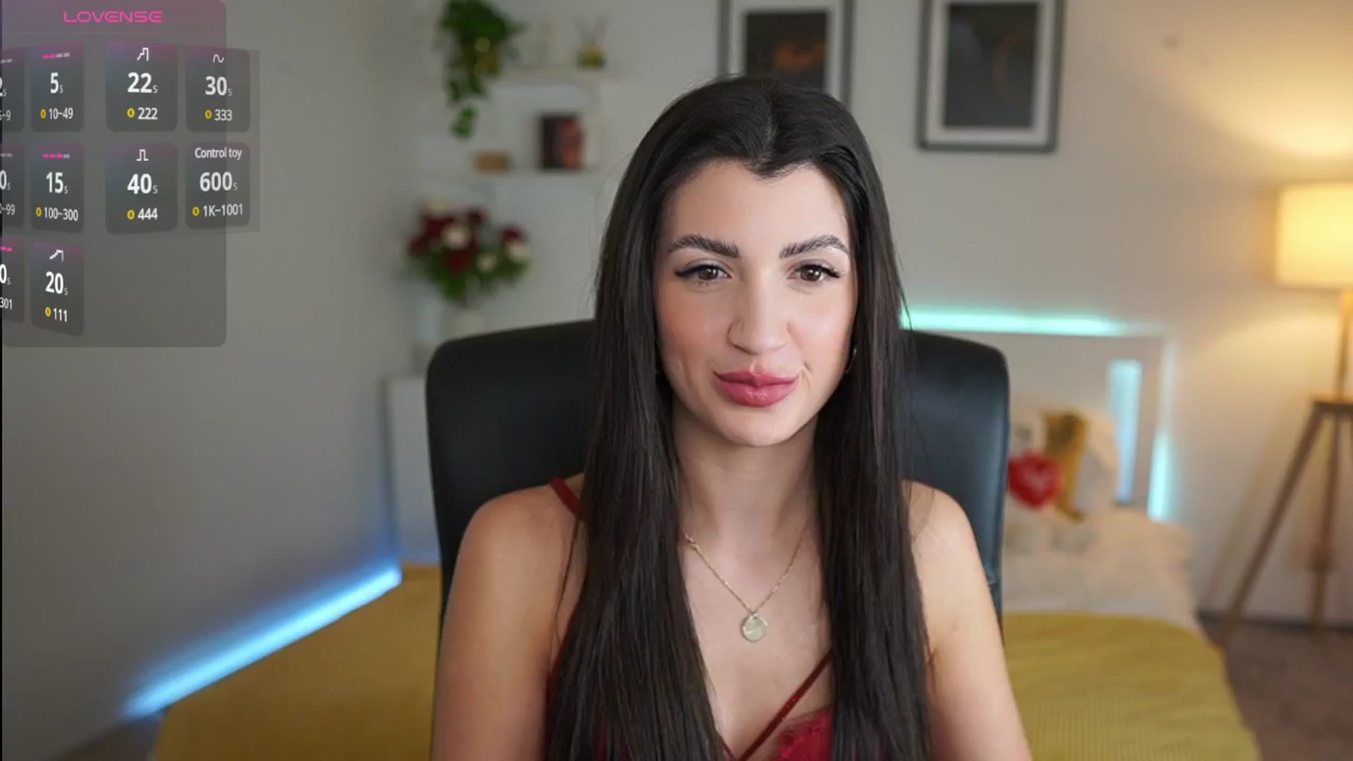 Gallery image thumbnail from Julia_Roca's myfreecams stream on, 04/04/2025, 13:09 image 14 of 20