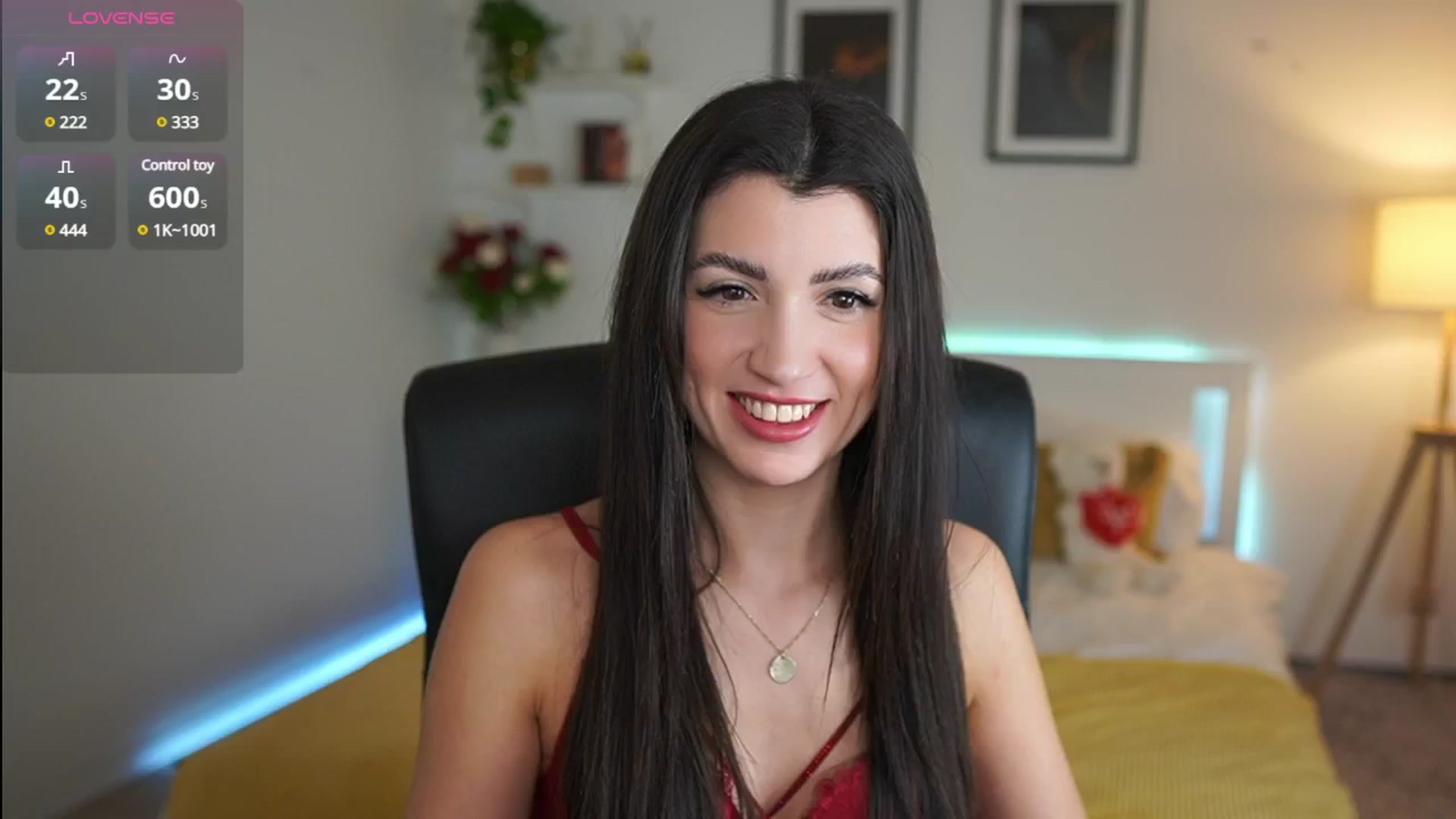 Gallery image thumbnail from Julia_Roca's myfreecams stream on, 04/04/2025, 13:09 image 12 of 20