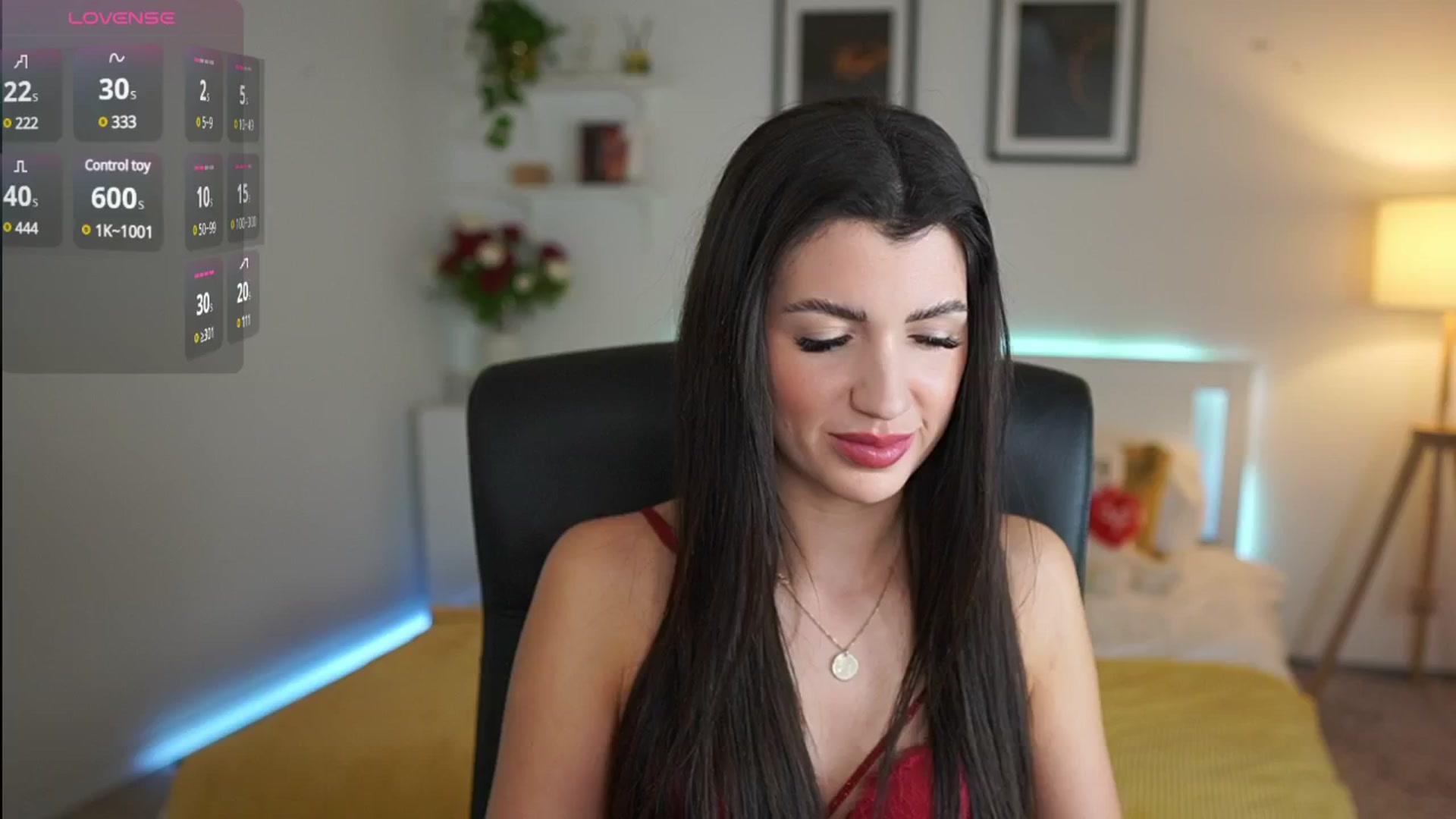 Gallery image thumbnail from Julia_Roca's myfreecams stream on, 04/04/2025, 13:09 image 19 of 20