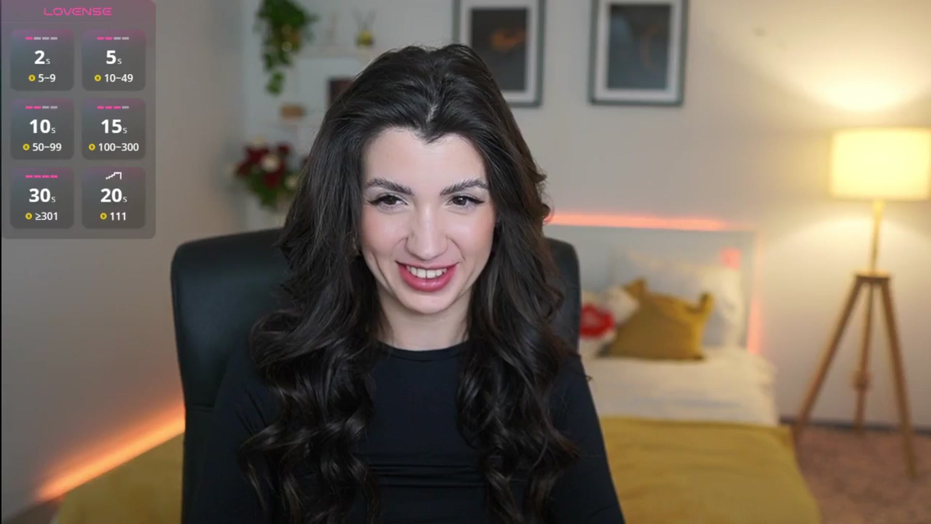 Gallery image thumbnail from Julia_Roca's myfreecams stream on, 04/10/2025, 20:10 image 6 of 20