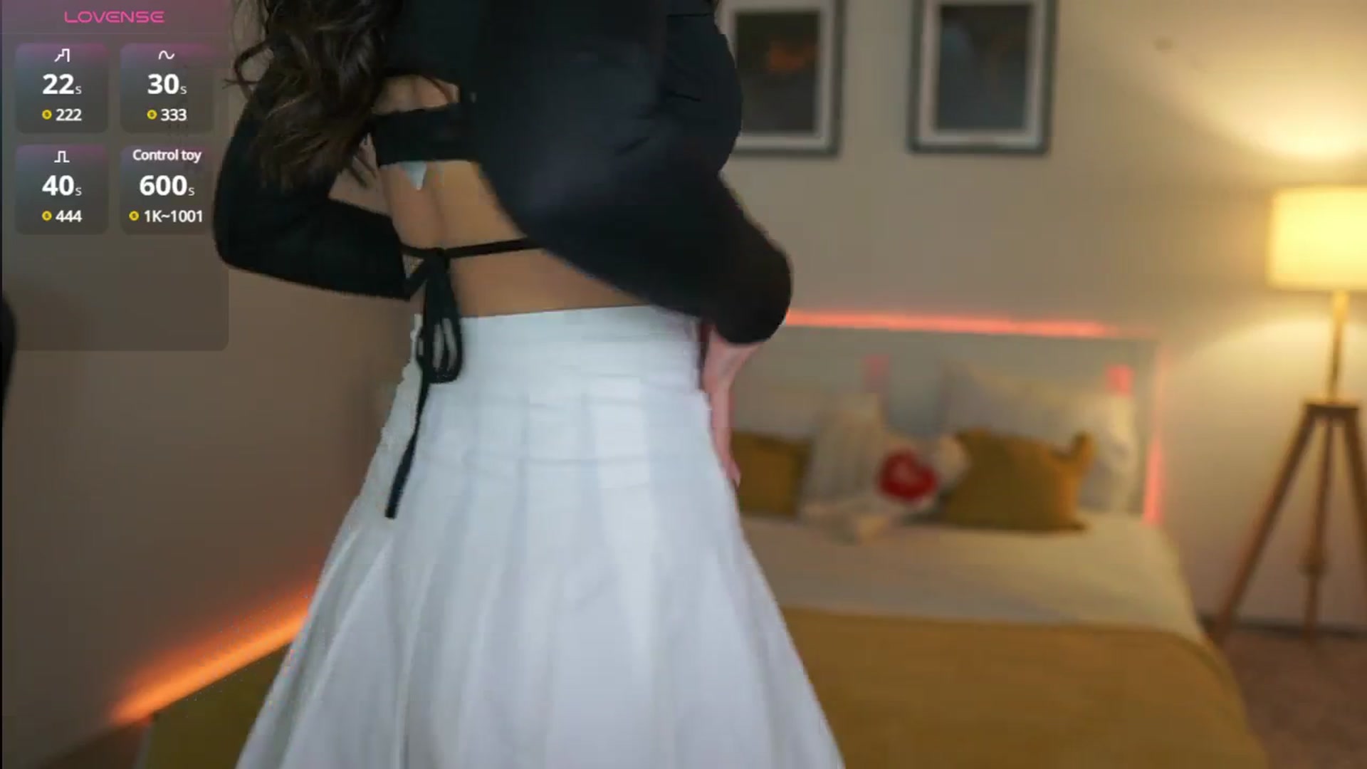 Gallery image thumbnail from Julia_Roca's myfreecams stream on, 04/10/2025, 22:05 image 2 of 20