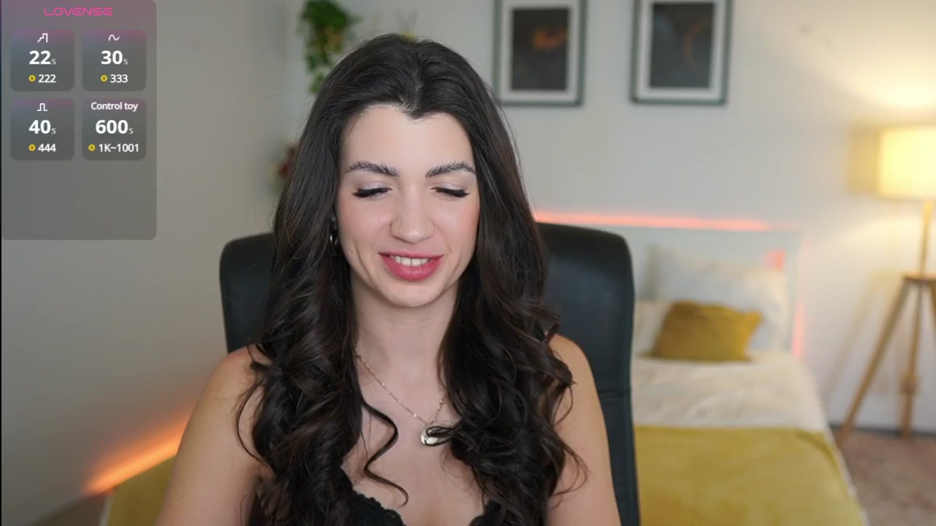 Gallery image thumbnail from Julia_Roca's myfreecams stream on, 04/10/2025, 23:19 image 5 of 20