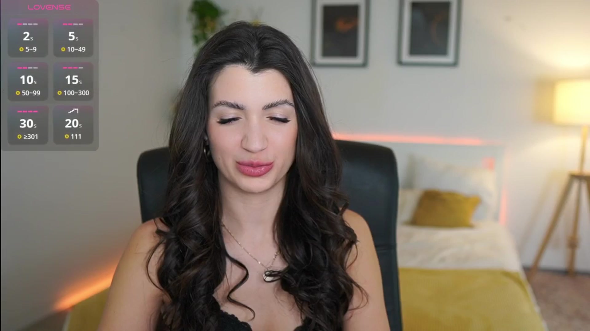 Gallery image thumbnail from Julia_Roca's myfreecams stream on, 04/10/2025, 23:19 image 3 of 20