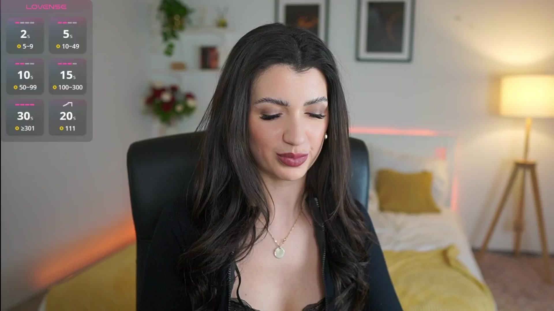 Gallery image thumbnail from Julia_Roca's myfreecams stream on, 04/11/2025, 19:29 image 11 of 20