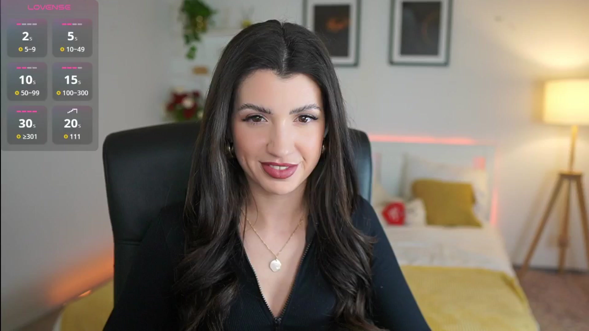 Gallery image thumbnail from Julia_Roca's myfreecams stream on, 04/11/2025, 20:29 image 6 of 20