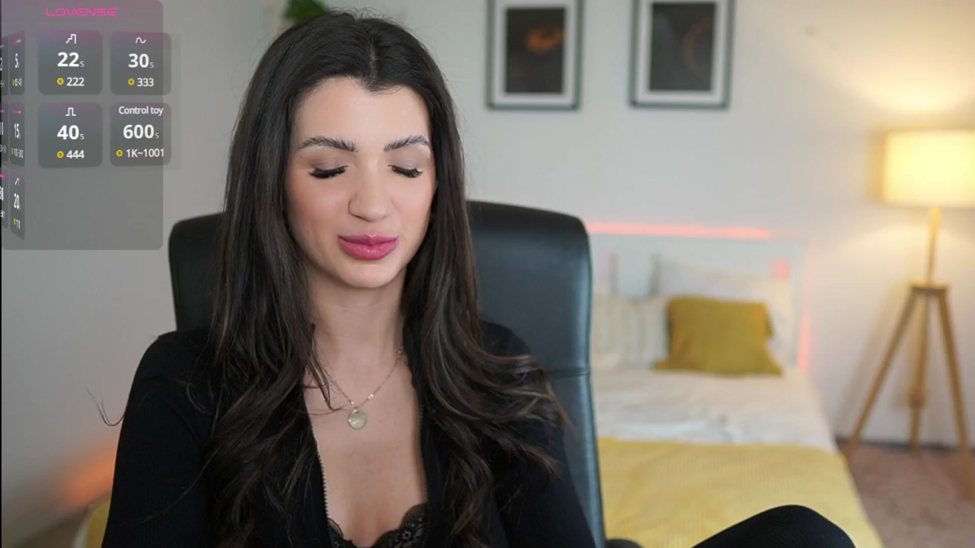 Gallery image thumbnail from Julia_Roca's myfreecams stream on, 04/11/2025, 23:18 image 7 of 20