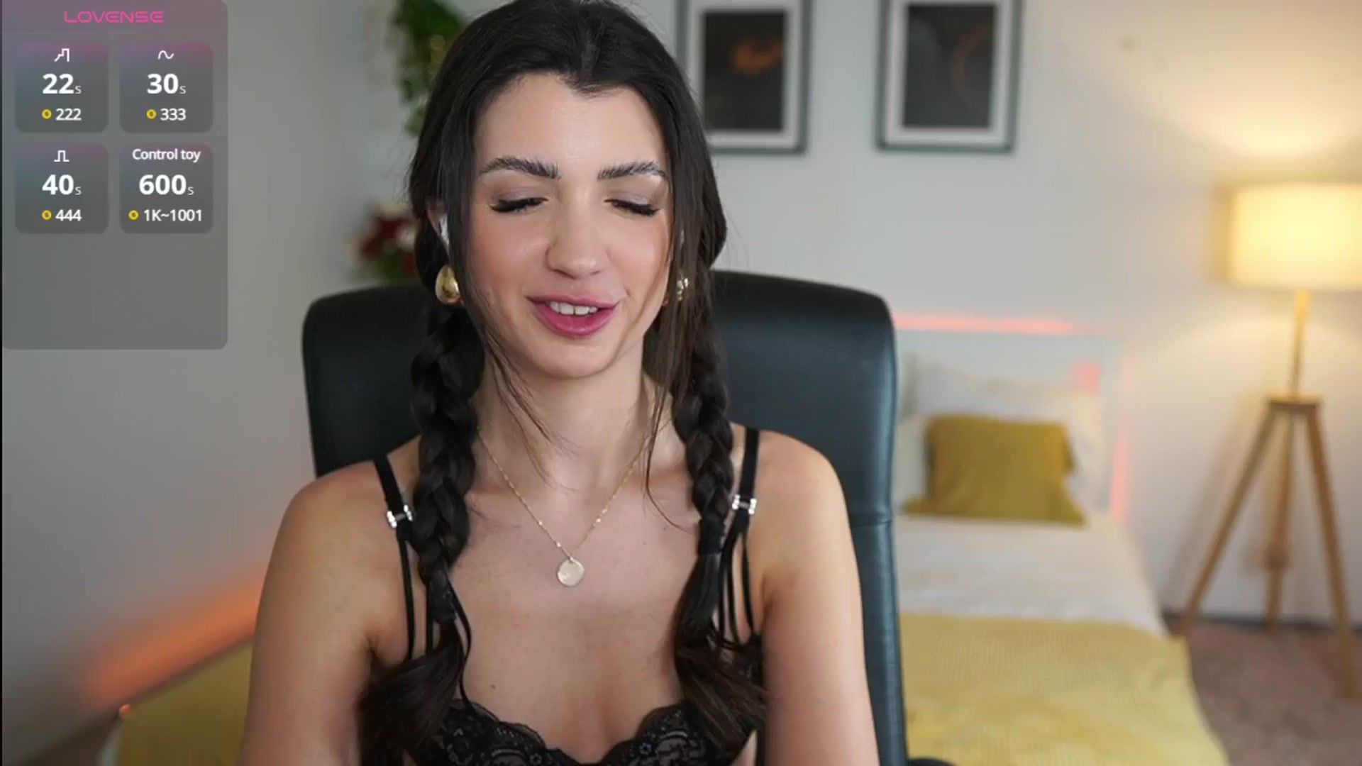 Gallery image thumbnail from Julia_Roca's myfreecams stream on, 04/11/2025, 23:18 image 19 of 20