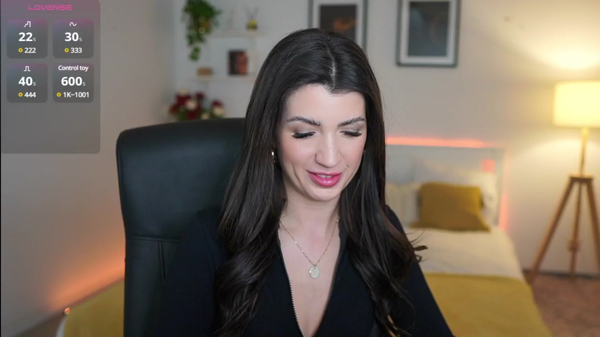 Gallery image thumbnail from Julia_Roca's myfreecams stream on, 04/11/2025, 23:18 image 1 of 20